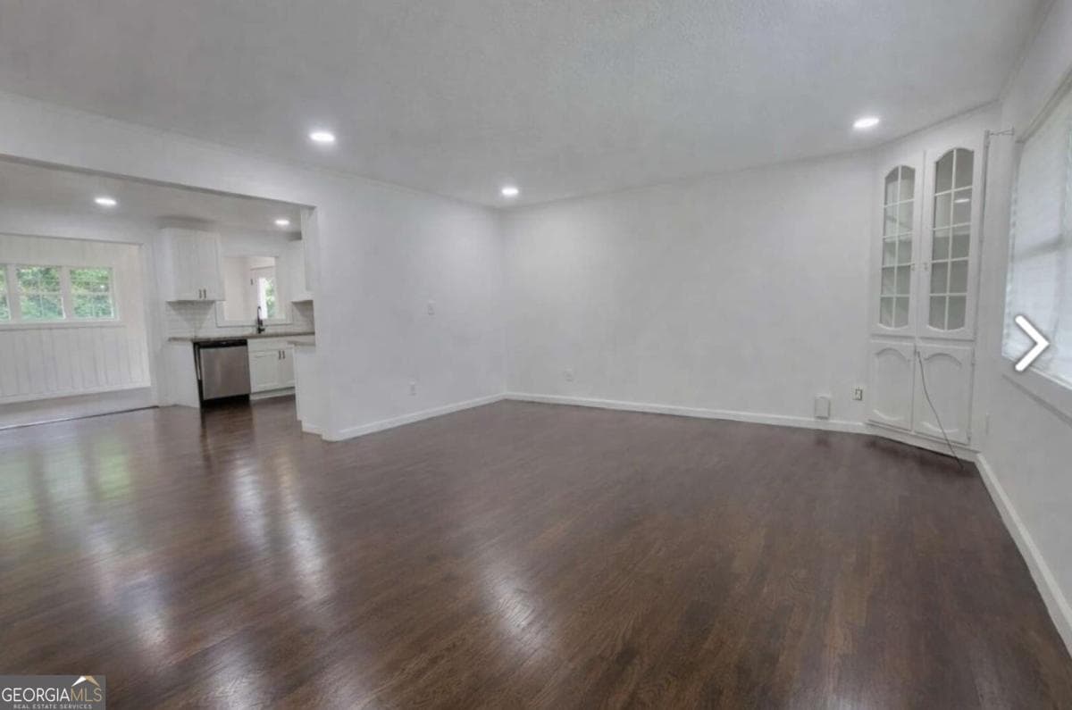 3 bedroom, 2 bathroom, 1,465 sq ft single family residence under contract at 615 Peachtree Drive, Thomaston, GA 30286 — photo 10