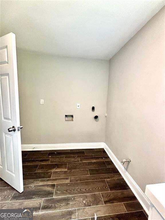 6 bedroom, 3 bathroom, 4,457 sq ft single family residence for sale at 2924 HANDY Drive, Atlanta, GA 30318 — photo 9