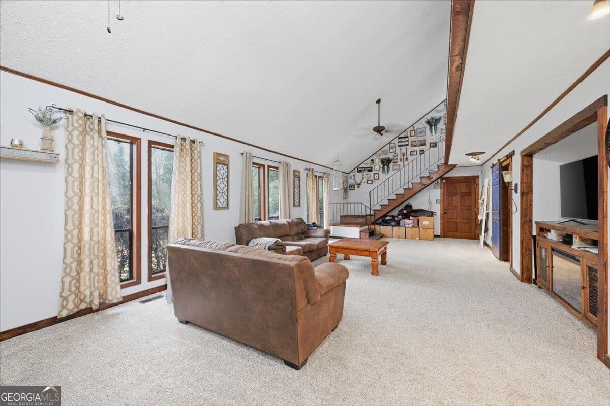 3 bedroom, 2 bathroom, 2,019 sq ft single family residence for sale at 658 Tucker Road, Macon, GA 31210 — photo 5