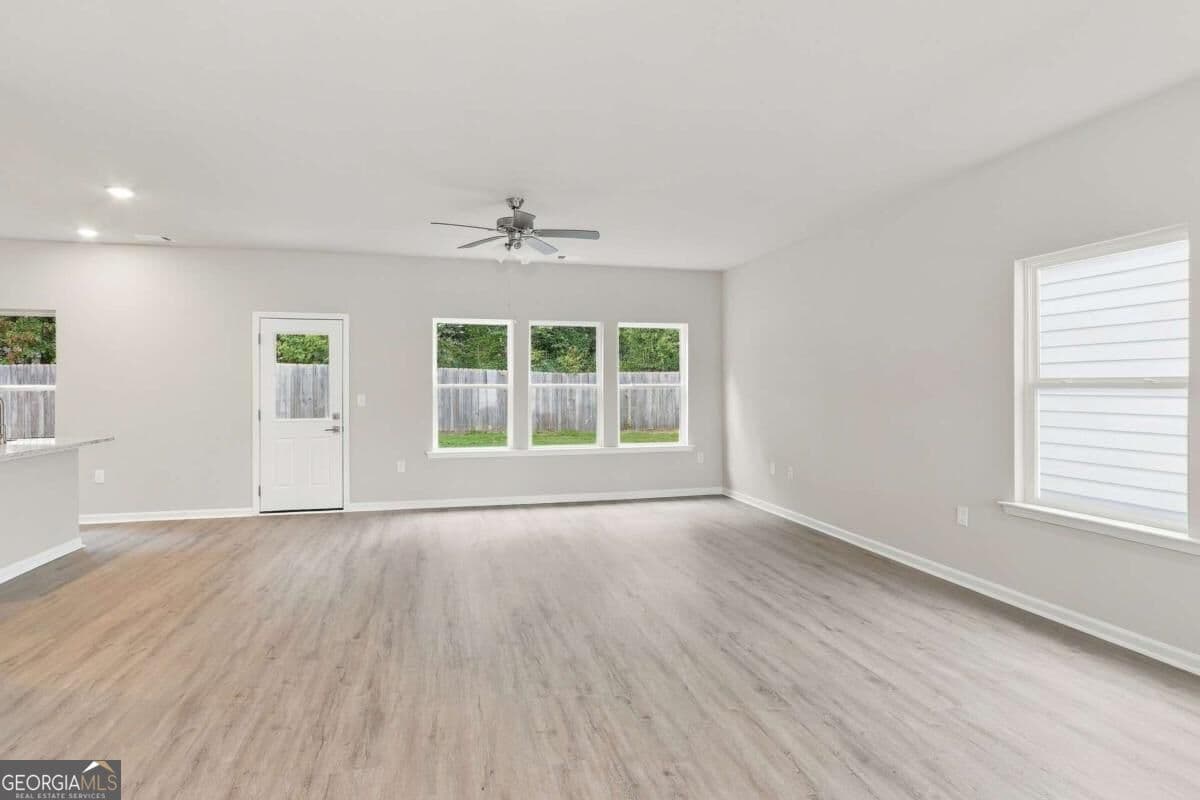 3 bedroom, 2.5 bathroom single family residence for rent at 133 Essence Drive, Hephzibah, GA 30815 for $2,150 a month — photo 4