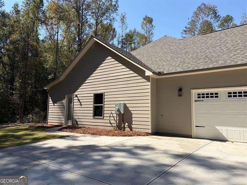 4 bedroom, 3 bathroom, 2,362 sq ft single family residence for sale at 205 Maley Road, Jefferson, GA 30549 — photo 6