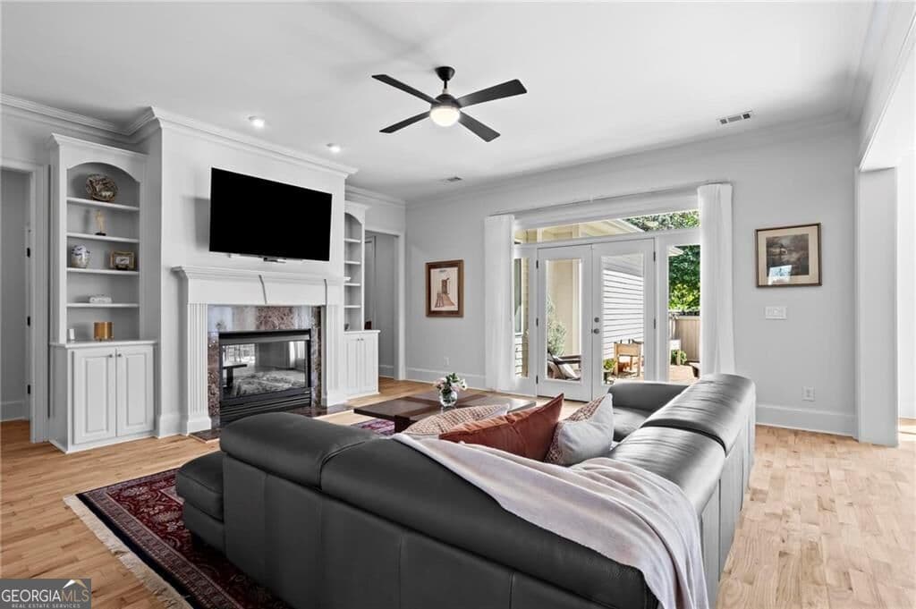 4 bedroom, 3.5 bathroom, 3,833 sq ft single family residence for sale at 1026 Merrivale Chase Lane, Roswell, GA 30075 — photo 10