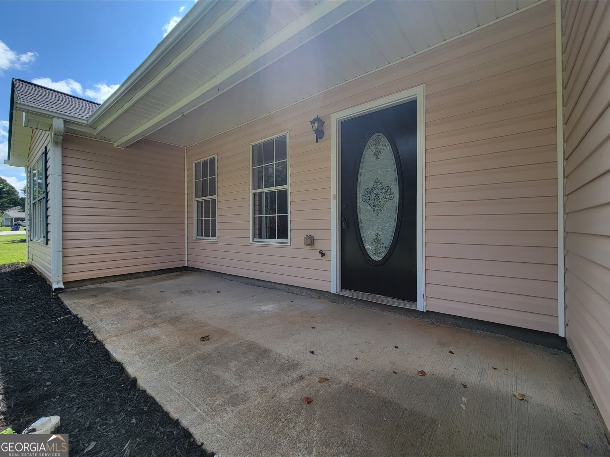 3 bedroom, 2 bathroom, 1,152 sq ft single family residence for rent at 414 Missi Lane, Winder, GA 30680 for $1,795 a month — photo 2