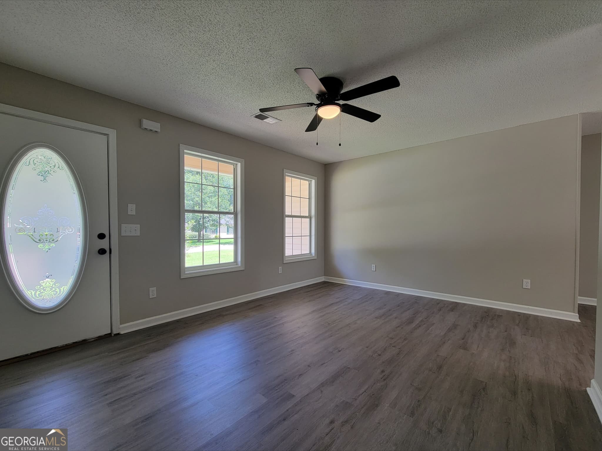 3 bedroom, 2 bathroom, 1,152 sq ft single family residence for rent at 414 Missi Lane, Winder, GA 30680 for $1,795 a month — photo 3