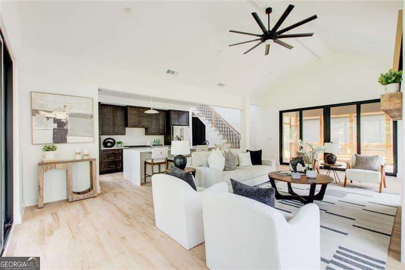 4 bedroom, 3.5 bathroom townhouse for sale at 4065 Comanche Drive, Tucker, GA 30084 — photo 2