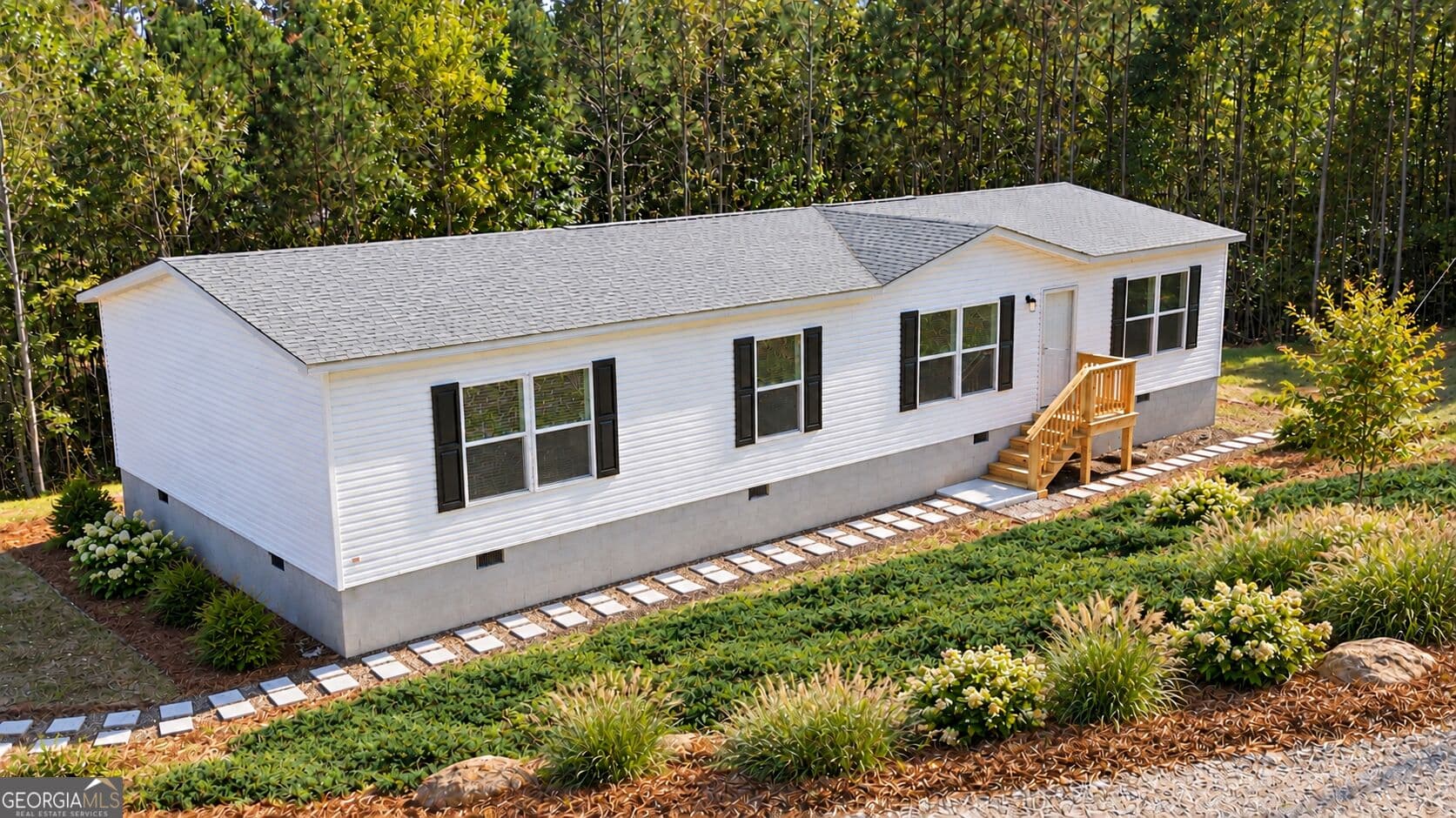3 bedroom, 2 bathroom, 1,680 sq ft manufactured home,single family residence for sale at 915 W Leatherwood Road, Toccoa, GA 30577