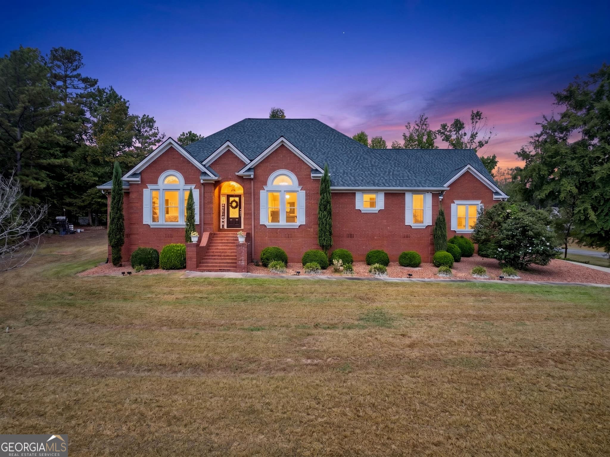 3 bedroom, 2.5 bathroom, 3,831 sq ft single family residence for sale at 128 Lakemere Lane, Milledgeville, GA 31061