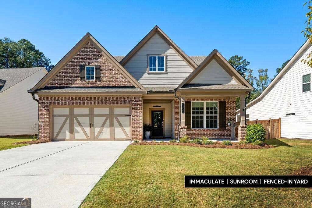4 bedroom, 3 bathroom, 2,581 sq ft single family residence for sale at 130 Airmont Drive 77, Sharpsburg, GA 30277