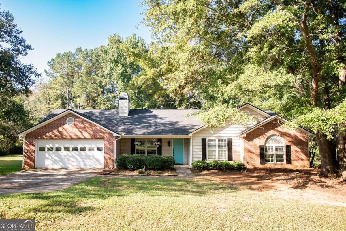 4 bedroom, 2 bathroom, 1,783 sq ft single family residence for sale at 121 Summerplace Drive, Winterville, GA 30683