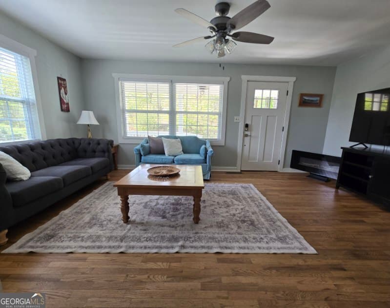 3 bedroom, 1.5 bathroom, 1,061 sq ft single family residence for sale at 331 Blue Arrow Lane, Mineral Bluff, GA 30559 — photo 9