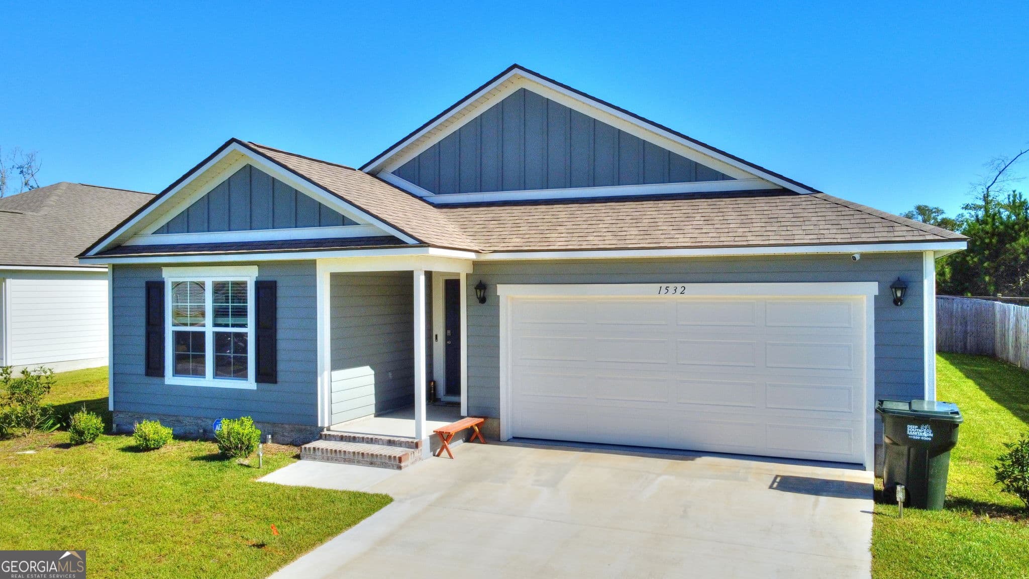 5 bedroom, 3 bathroom, 2,043 sq ft single family residence for sale at 1532 Beverly Lane, Hahira, GA 31632 — photo 5