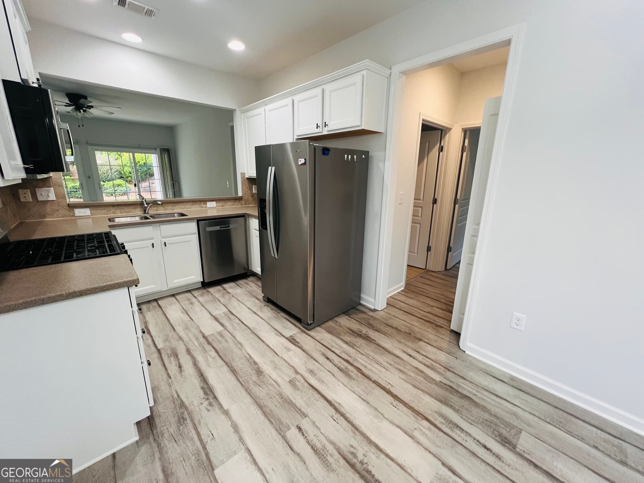 2 bedroom, 2 bathroom, 1,138 sq ft single family residence for rent at 164 Begonia Court, Griffin, GA 30223 for $2,300 a month — photo 5