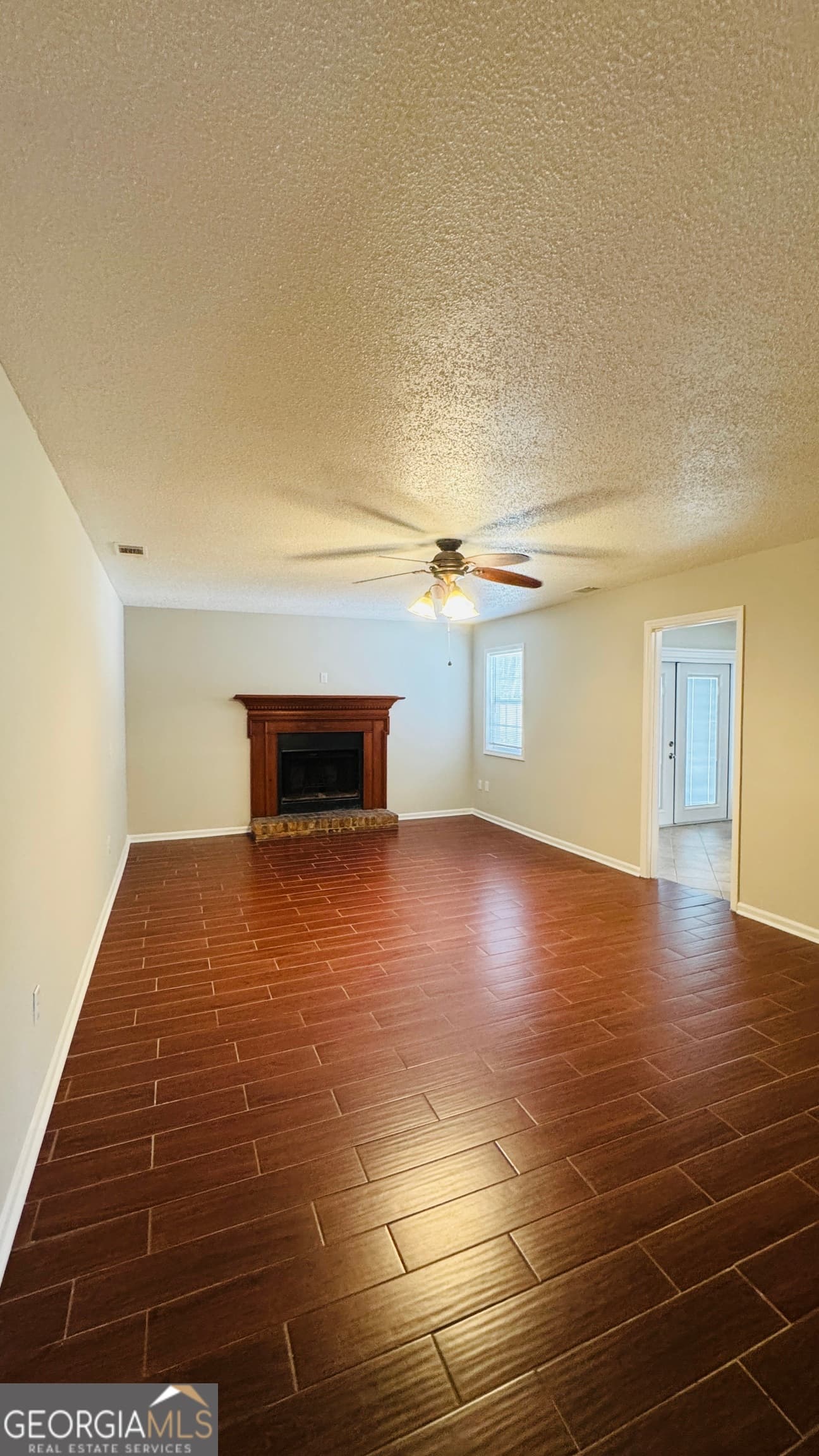 4 bedroom, 2 bathroom, 2,408 sq ft single family residence for sale at 2203 Joyce Court, Vidalia, GA 30474 — photo 9