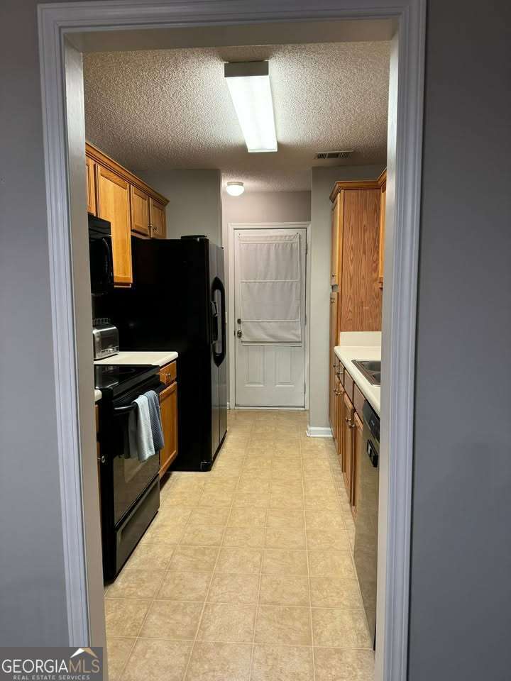 3 bedroom, 2 bathroom, 1,309 sq ft townhouse for rent at 431 Bridgewater Way, Athens, GA 30601 for $1,800 a month — photo 5