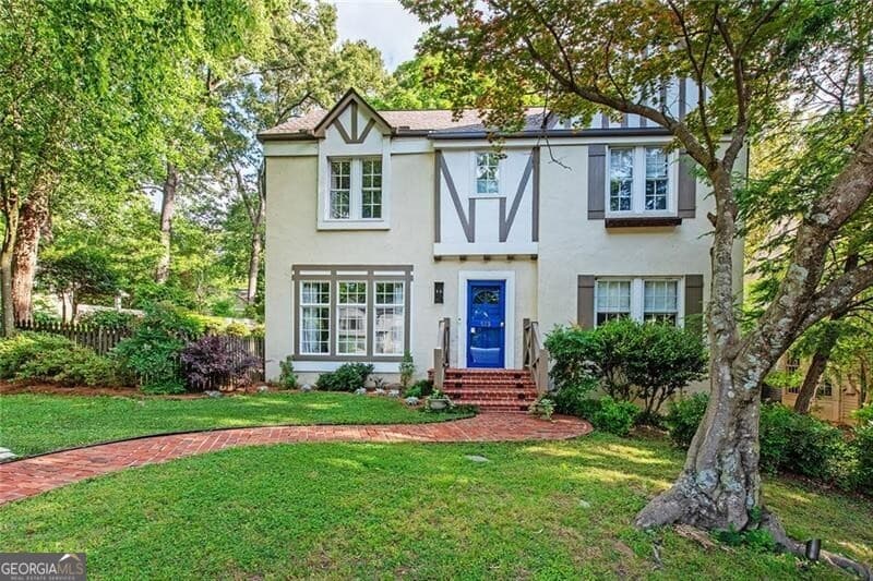 4 bedroom, 2.5 bathroom single family residence sold at 573 Collier Road, Atlanta, GA 30318