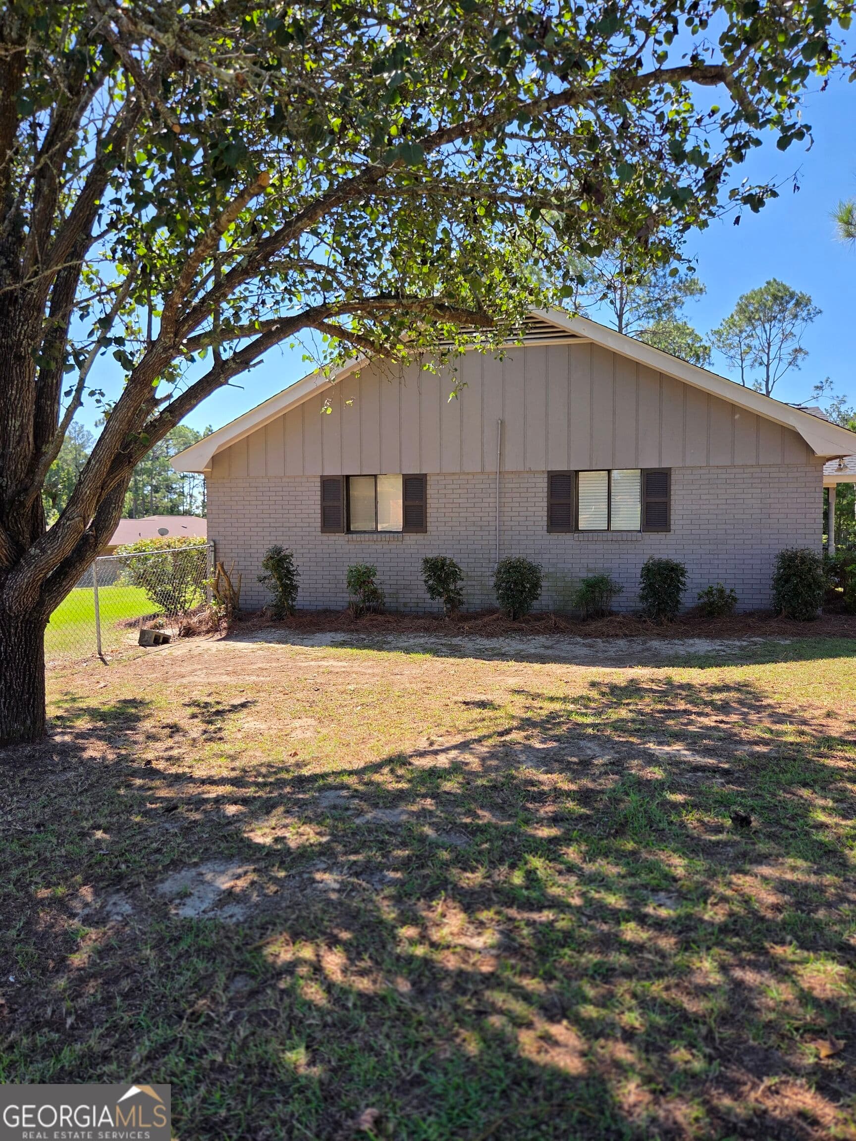 3 bedroom, 2 bathroom, 2,186 sq ft single family residence for sale at 1603 Fortune Court, Vidalia, GA 30474 — photo 7