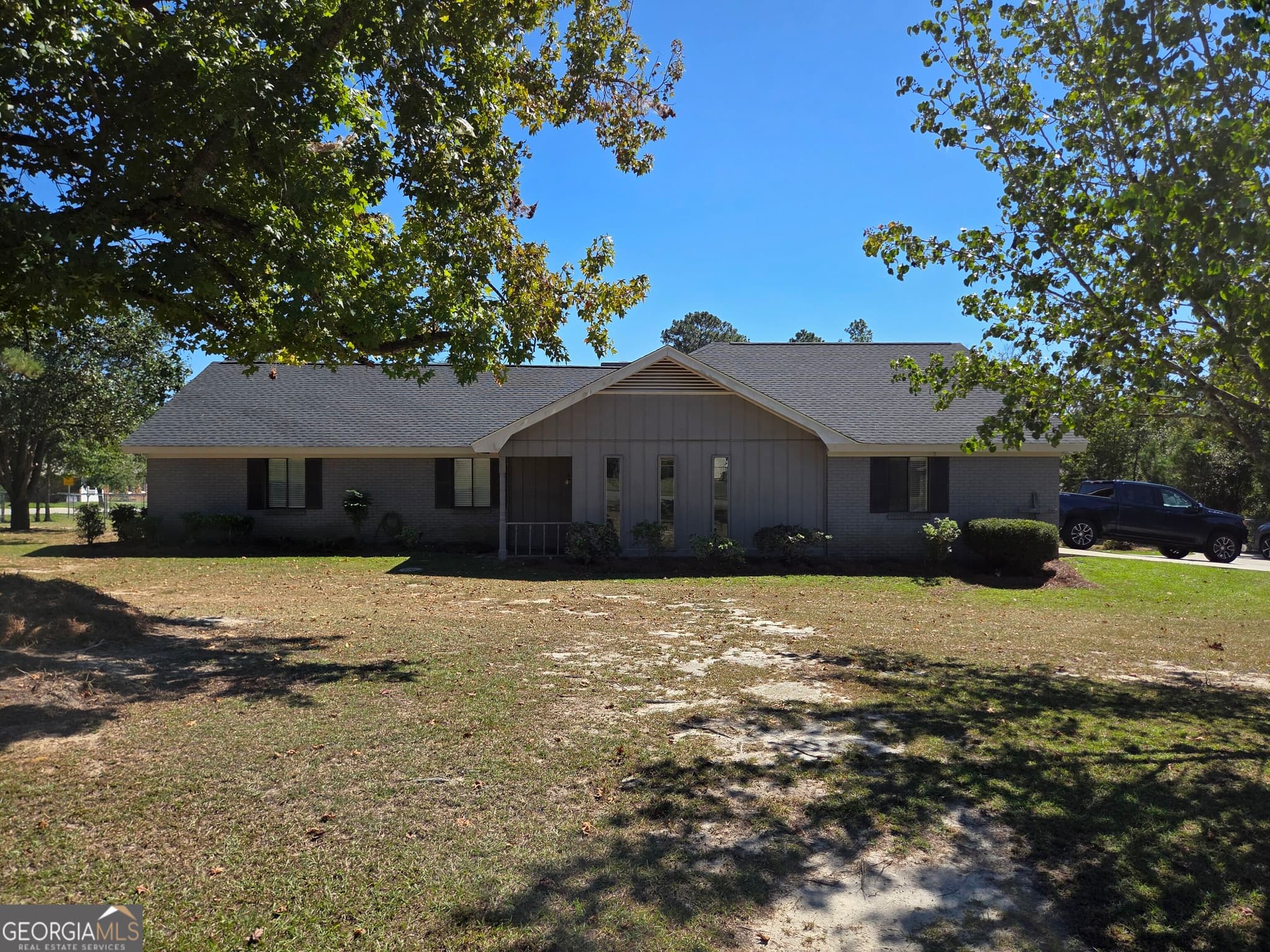 3 bedroom, 2 bathroom, 2,186 sq ft single family residence for sale at 1603 Fortune Court, Vidalia, GA 30474