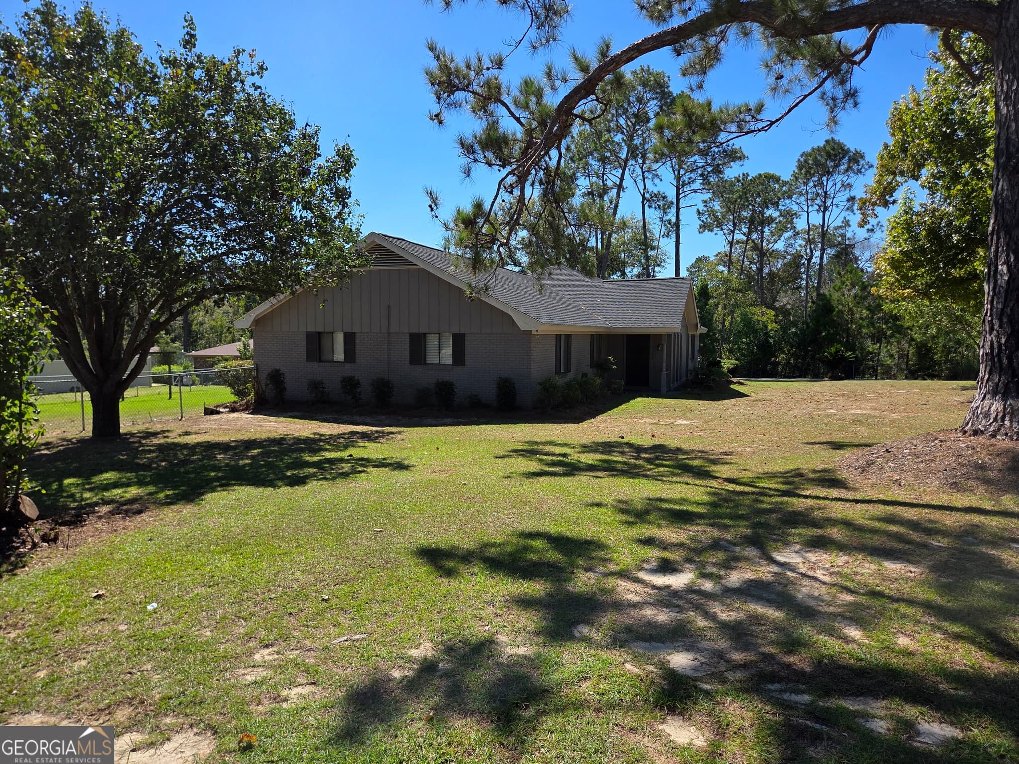 3 bedroom, 2 bathroom, 2,186 sq ft single family residence for sale at 1603 Fortune Court, Vidalia, GA 30474 — photo 4