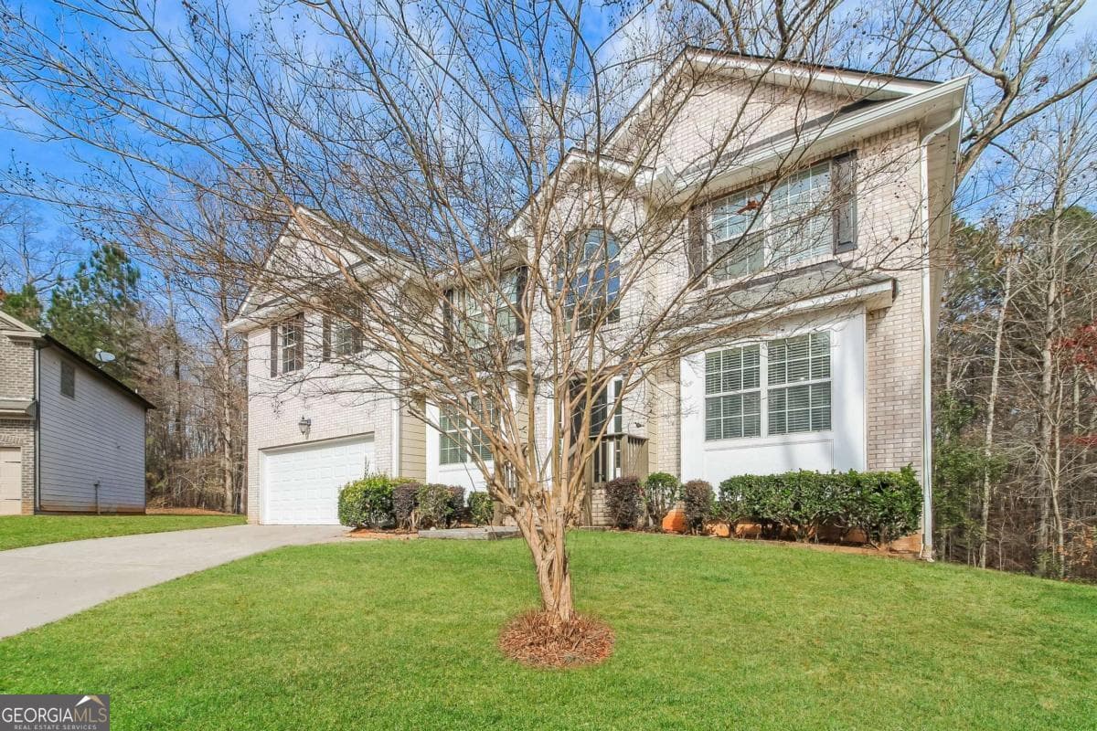 5 bedroom, 4 bathroom, 4,356 sq ft single family residence for sale at 4504 Warren Mill Trail, Ellenwood, GA 30294 — photo 2