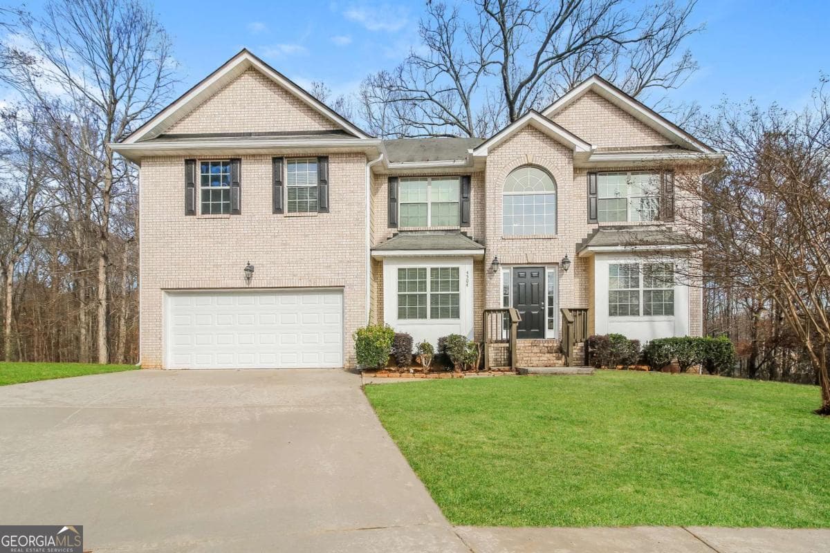 5 bedroom, 4 bathroom, 4,356 sq ft single family residence for sale at 4504 Warren Mill Trail, Ellenwood, GA 30294