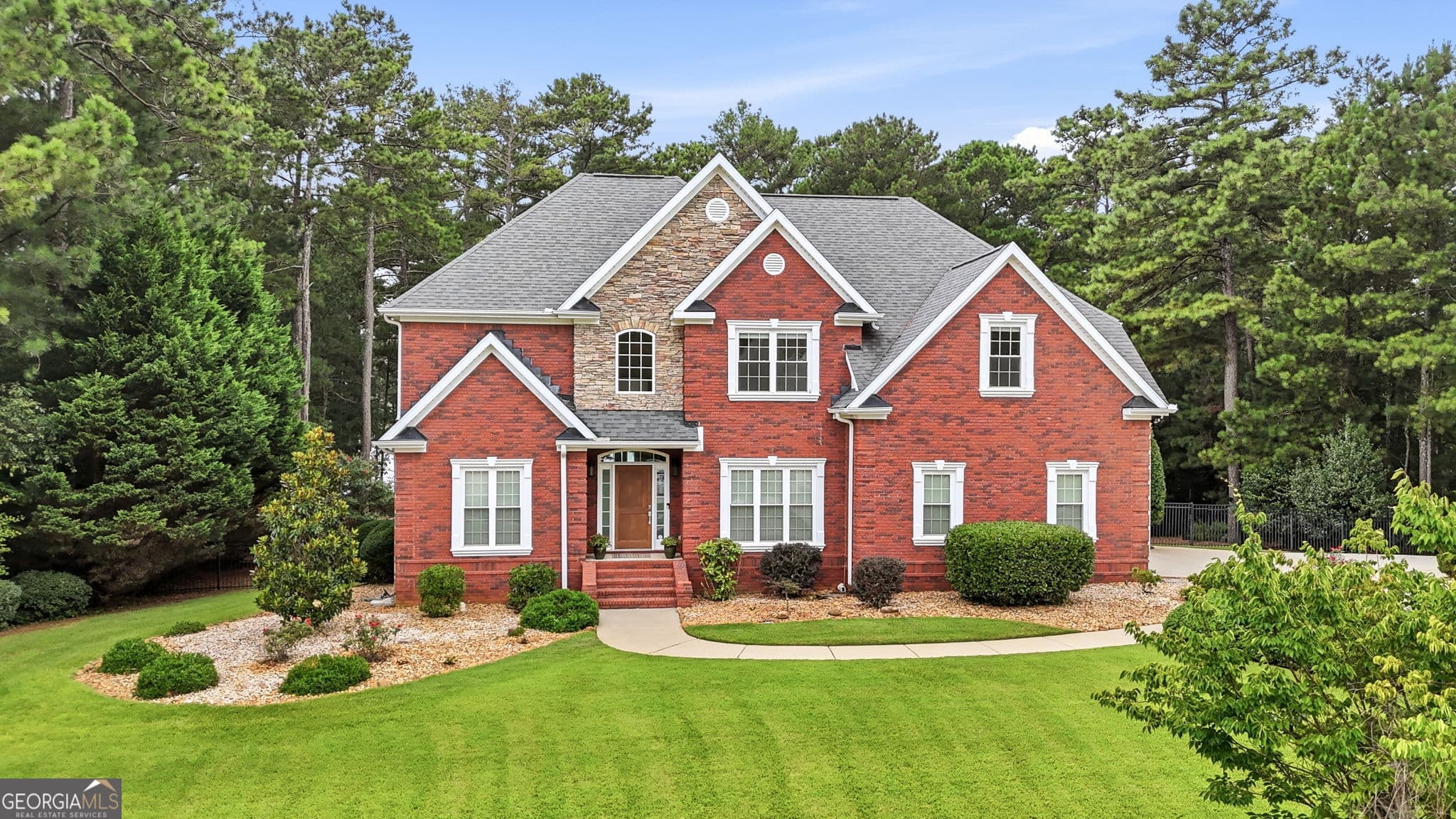 6 bedroom, 5 bathroom, 4,519 sq ft single family residence for sale at 1724 Panorama Drive, Locust Grove, GA 30248