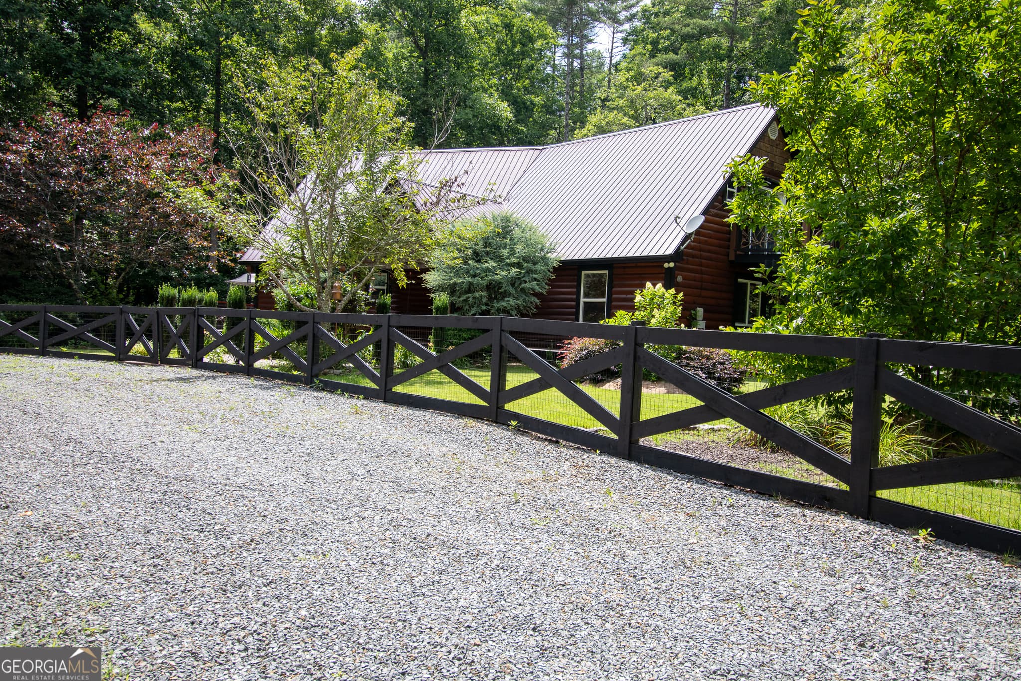 4 bedroom, 4.5 bathroom, 5,153 sq ft cabin,single family residence for sale at 312 Learh Lane, Ellijay, GA 30540 — photo 2