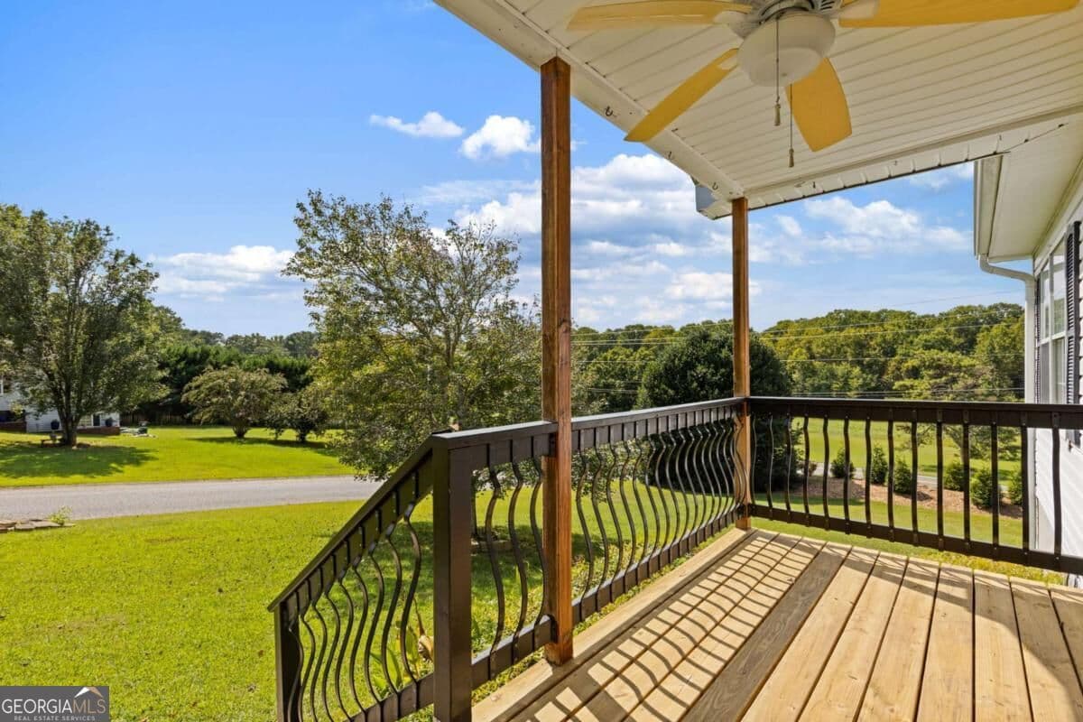 4 bedroom, 3 bathroom, 1,825 sq ft single family residence for sale at 43 Dawson Trace, Dawsonville, GA 30534 — photo 6