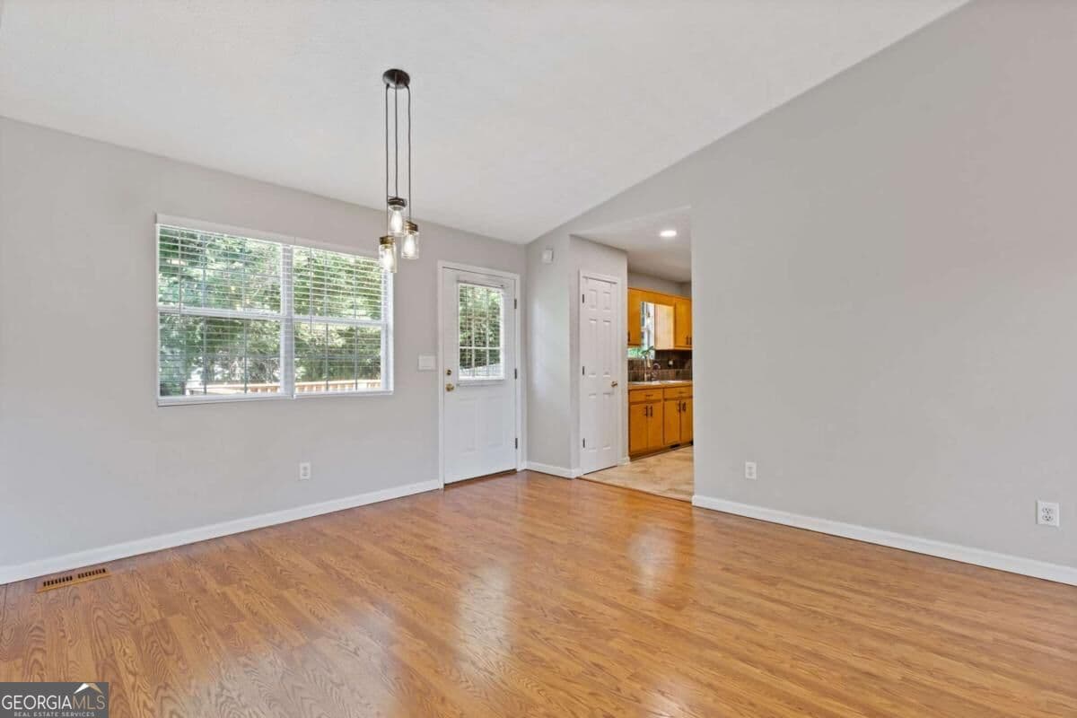 4 bedroom, 3 bathroom, 1,825 sq ft single family residence for sale at 43 Dawson Trace, Dawsonville, GA 30534 — photo 8