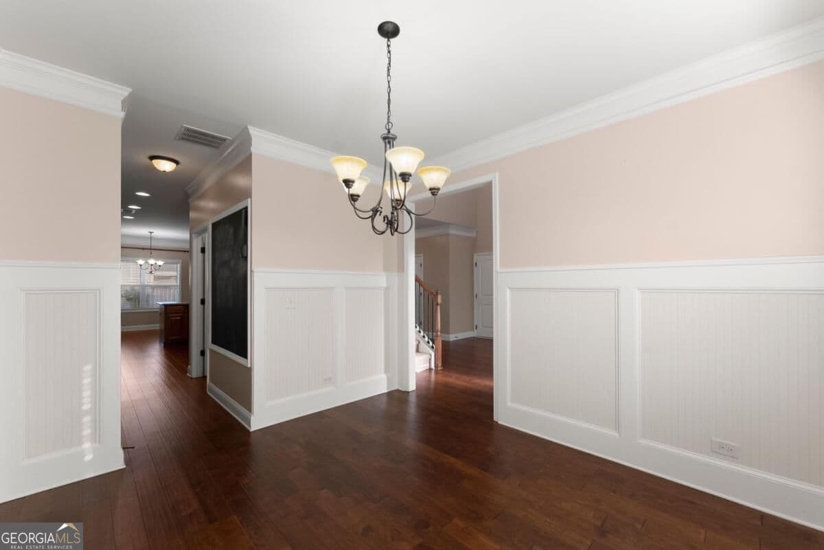 4 bedroom, 2.5 bathroom, 2,620 sq ft single family residence for sale at 334 Red Cap Circle, Jefferson, GA 30549 — photo 4