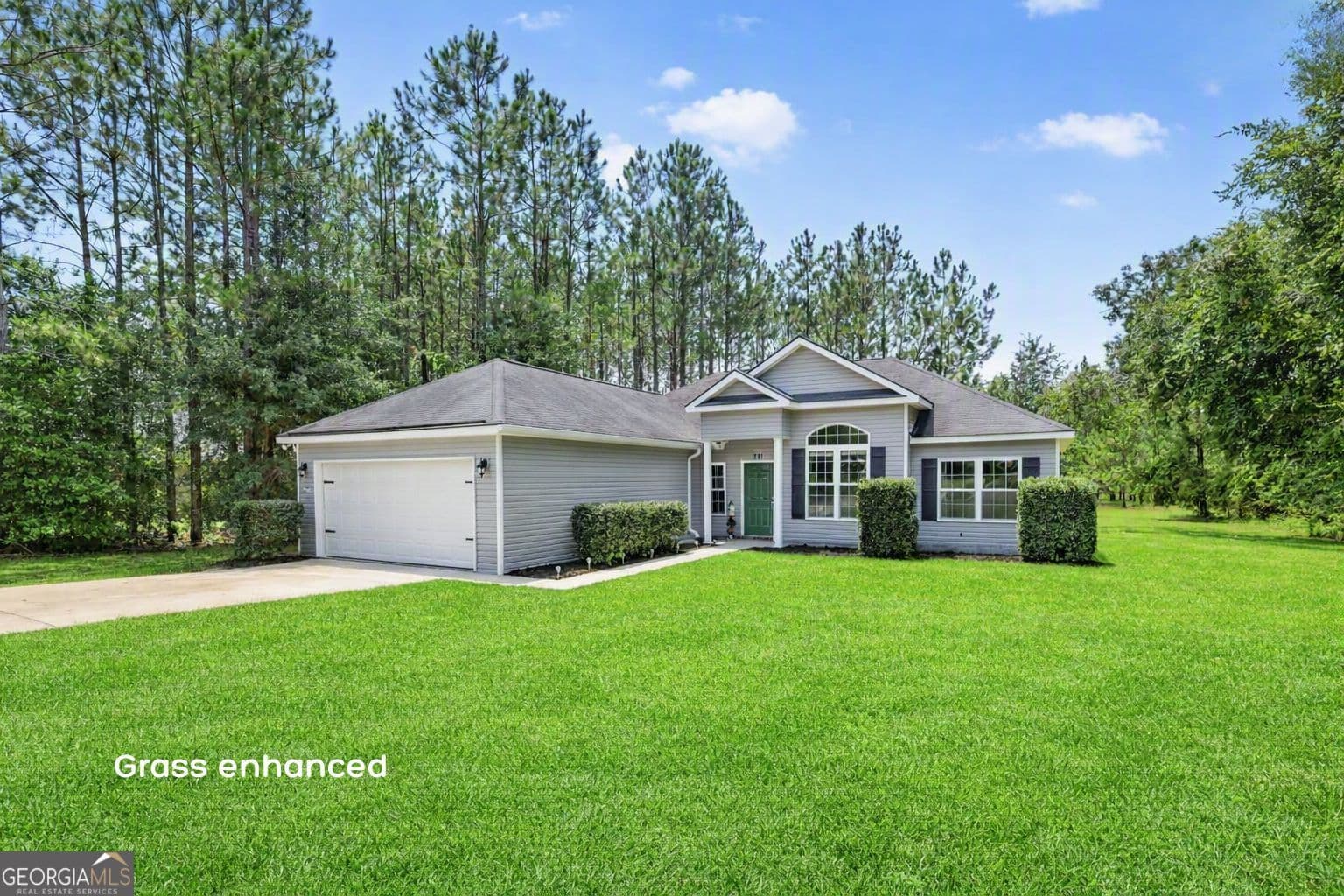 3 bedroom, 2 bathroom, 1,576 sq ft single family residence for sale at 221 Stillwater Drive, Statesboro, GA 30461 — photo 1 of 26