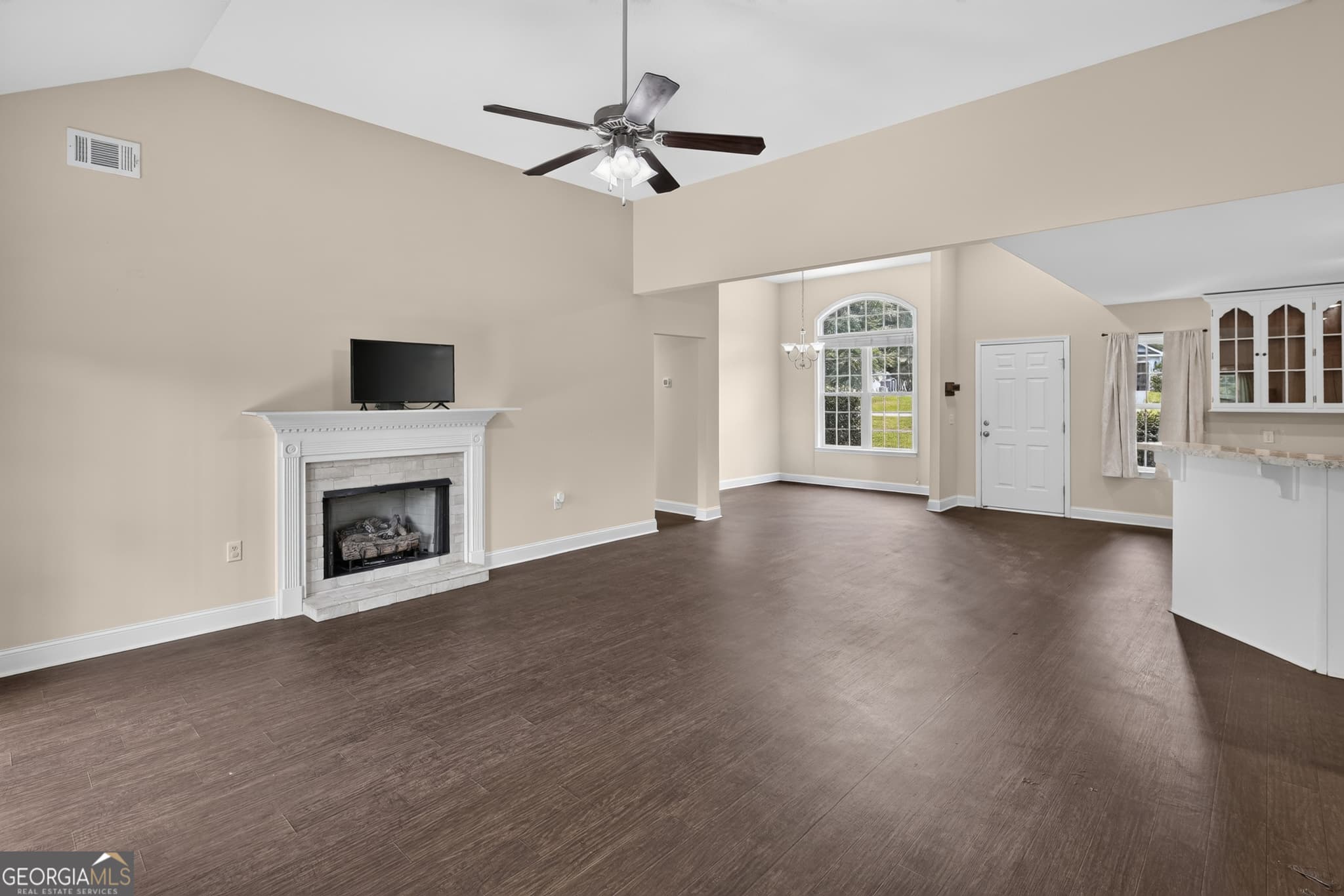 3 bedroom, 2 bathroom, 1,576 sq ft single family residence for sale at 221 Stillwater Drive, Statesboro, GA 30461 — photo 4