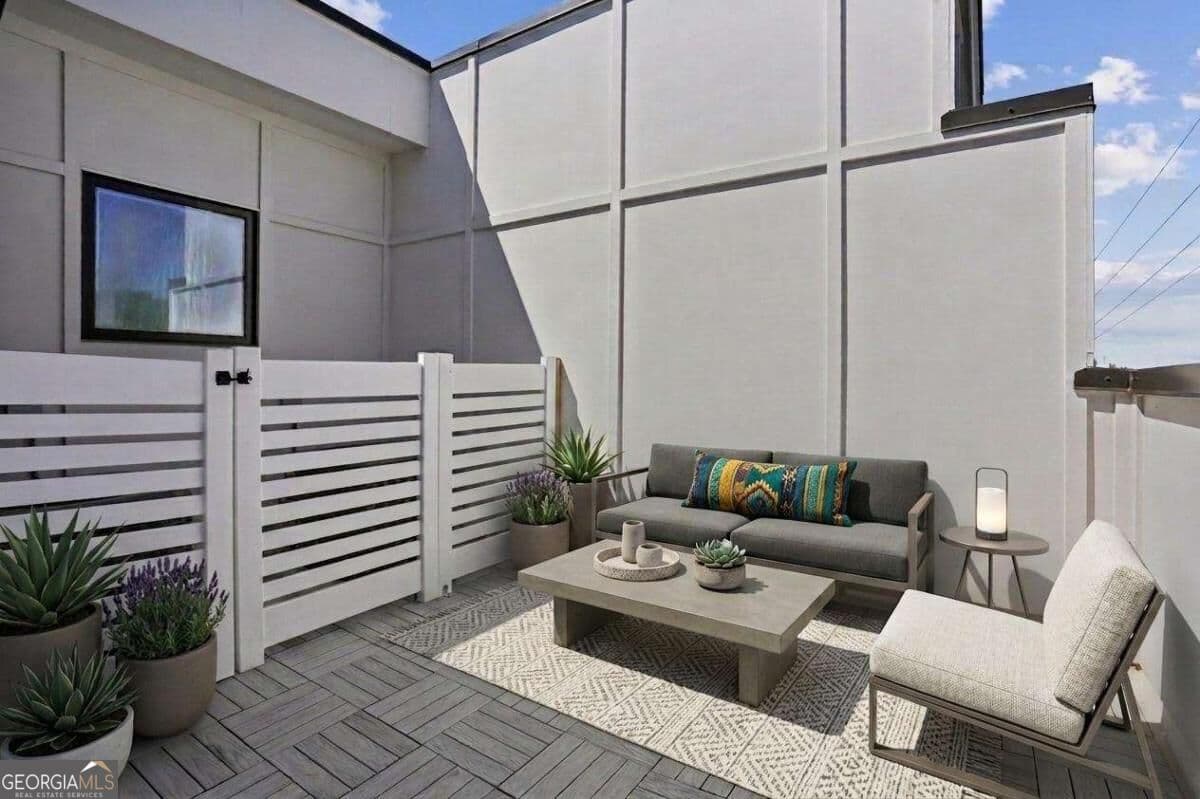4 bedroom, 4.5 bathroom, 2,491 sq ft townhouse for sale at 1145 Kirkwood Avenue 5, Atlanta, GA 30316 — photo 3