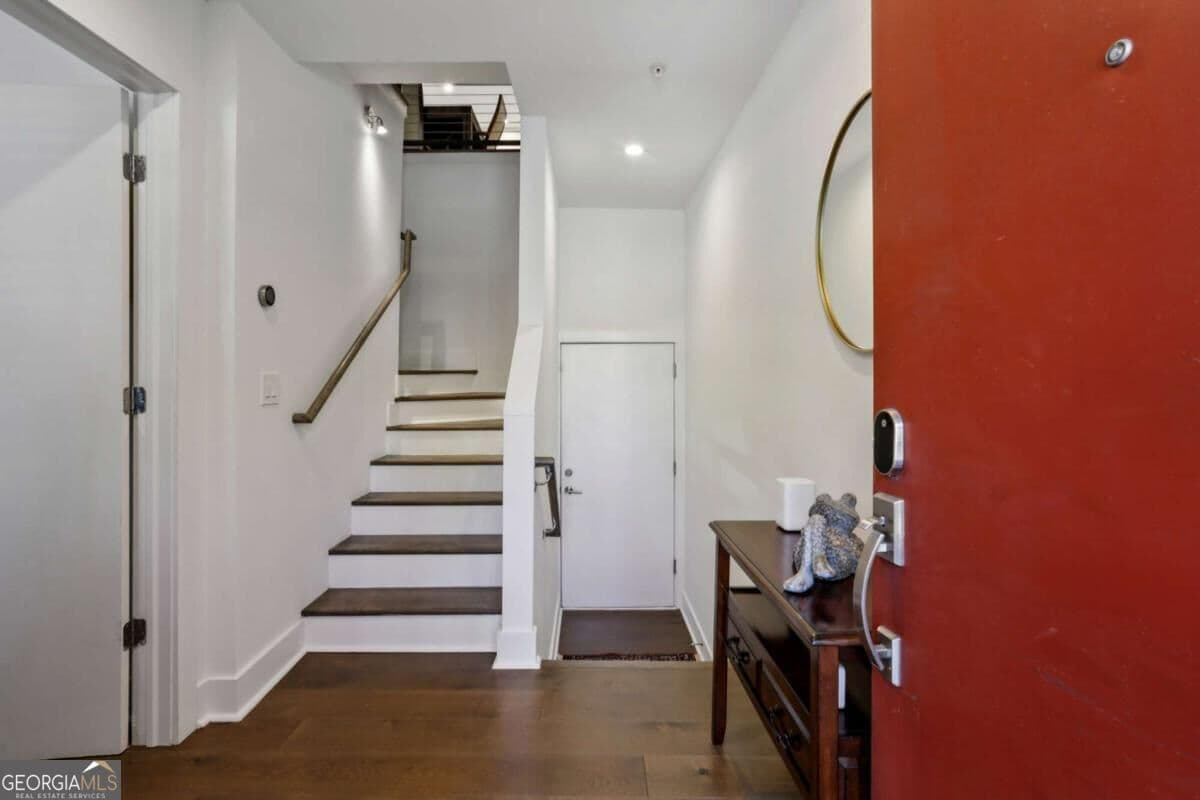 4 bedroom, 4.5 bathroom, 2,491 sq ft townhouse for sale at 1145 Kirkwood Avenue 5, Atlanta, GA 30316 — photo 5