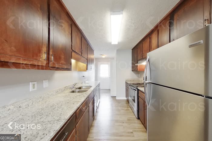 3 bedroom, 2 bathroom, 1,308 sq ft duplex for rent at 150 Deer Parkway, Athens, GA 30605 for $1,645 a month — photo 4