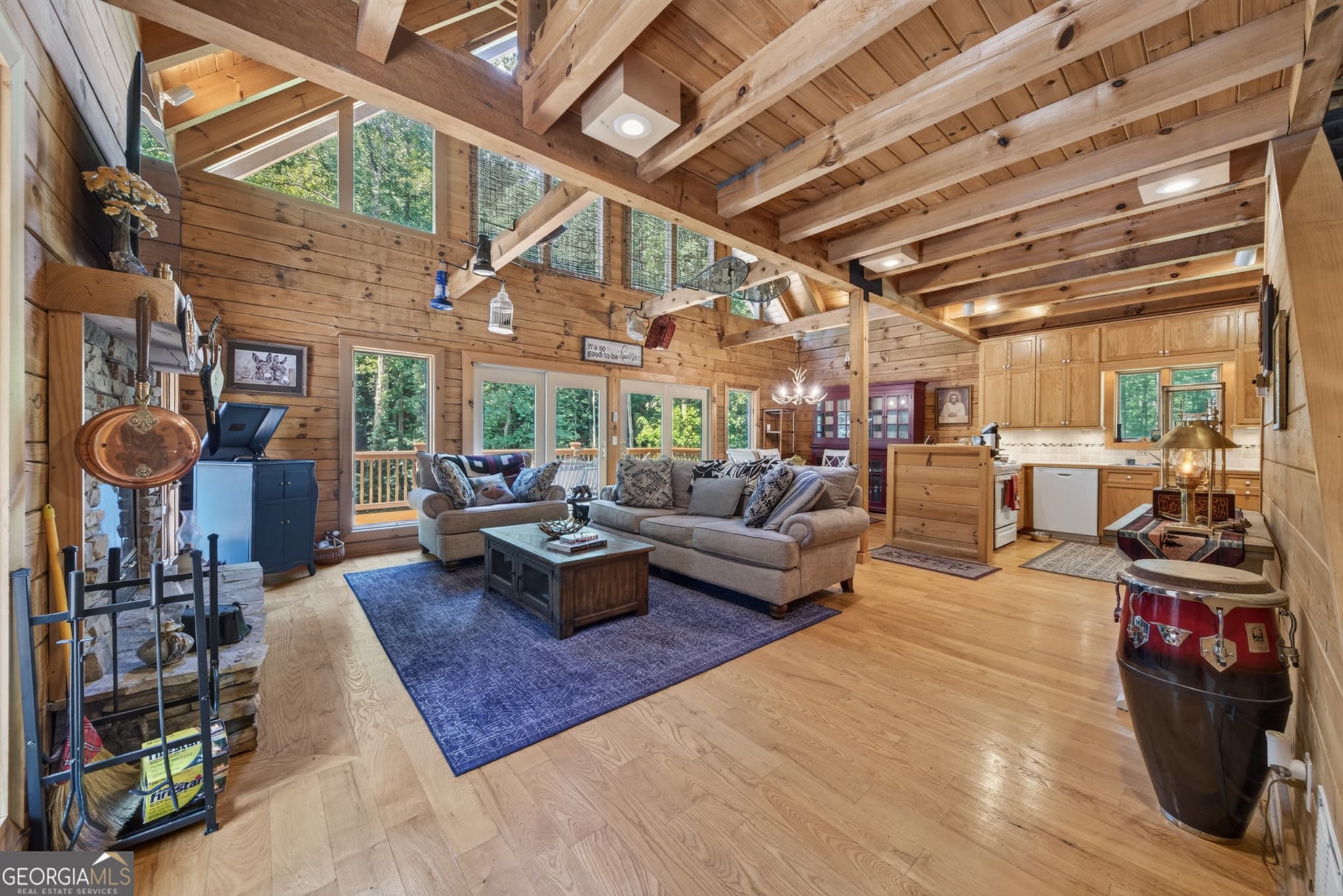 3 bedroom, 3 bathroom, 2,980 sq ft cabin,single family residence for sale at 750 Seye Wailo Trail, Clarkesville, GA 30523 — photo 6
