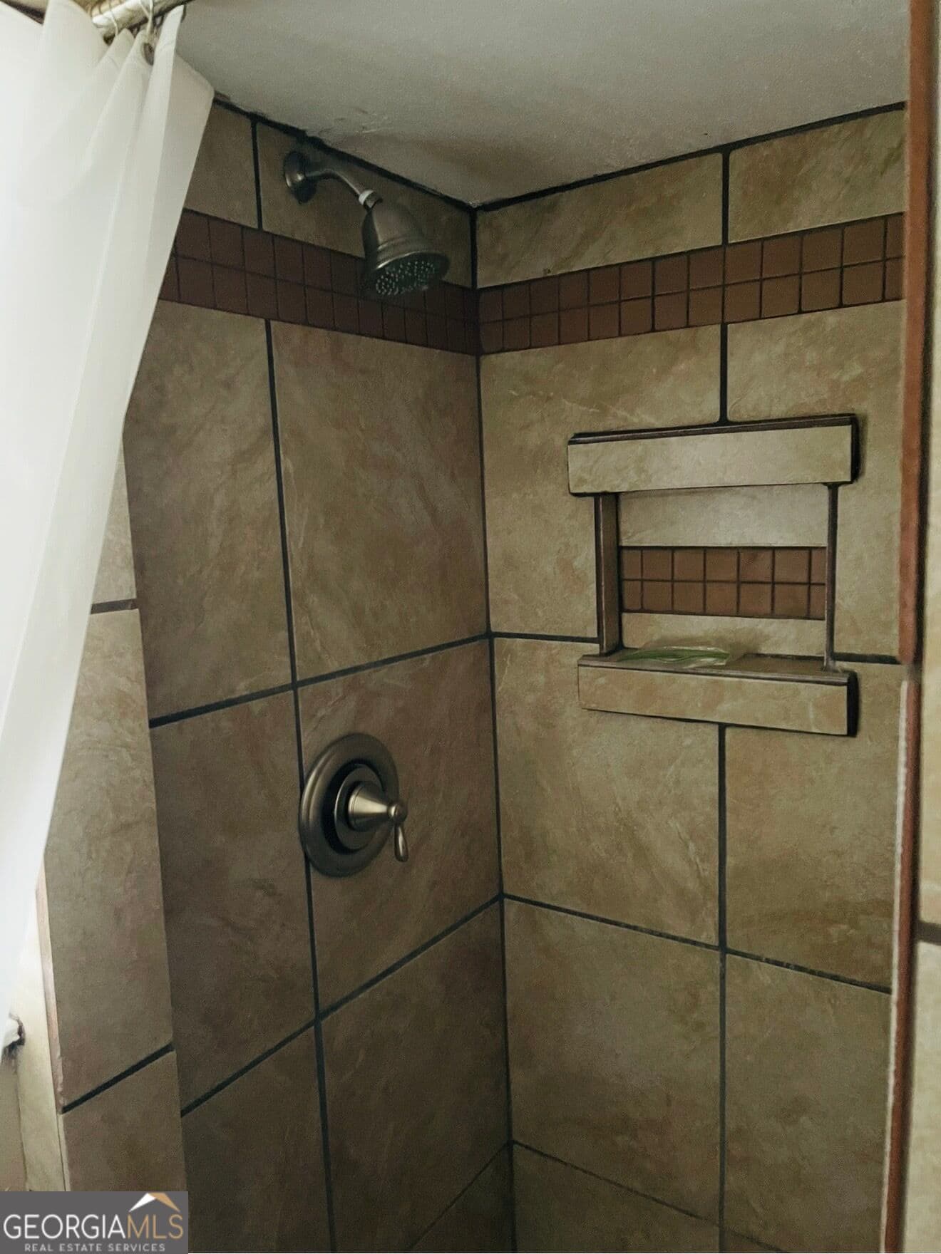 4 bedroom, 2 bathroom, 2,433 sq ft single family residence for sale at 5642 Buena Vista Road, Columbus, GA 31907 — photo 7