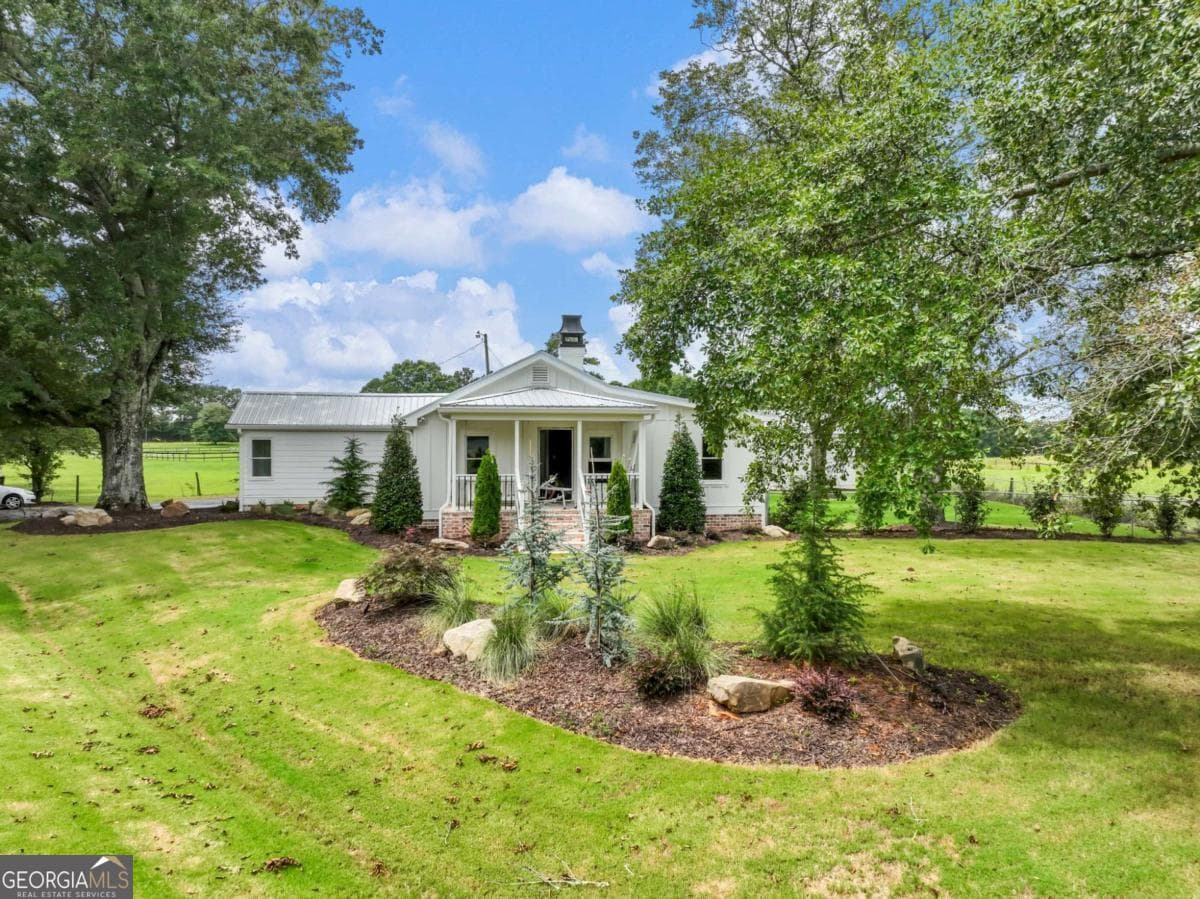 3 bedroom, 3.5 bathroom single family residence for sale at 1334 Criswell Road, Monroe, GA 30655 — photo 1 of 68