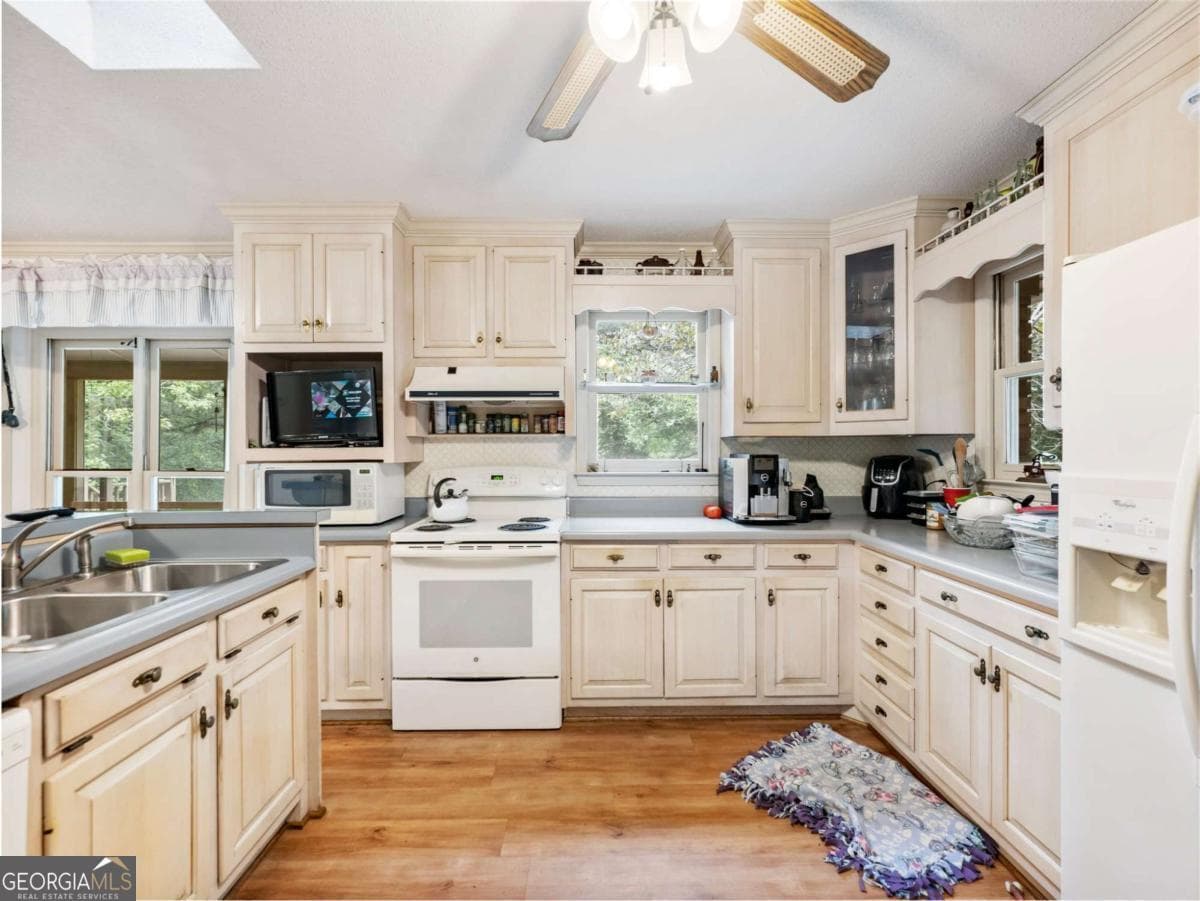 3 bedroom, 3.5 bathroom single family residence for sale at 1334 Criswell Road, Monroe, GA 30655 — photo 4