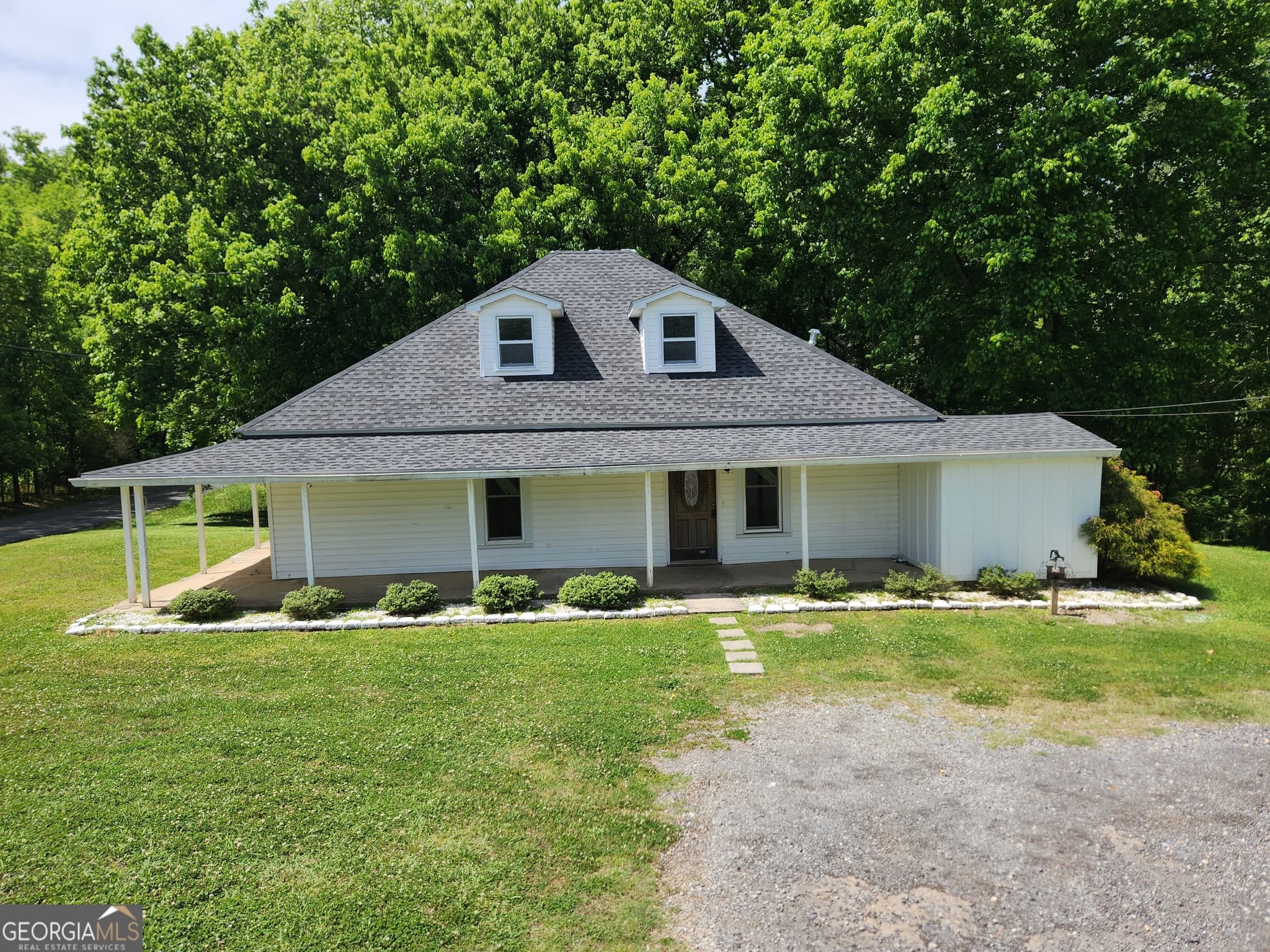 2 bedroom, 1 bathroom, 1,184 sq ft single family residence sold at 1846 Wax Road, Silver Creek, GA 30173
