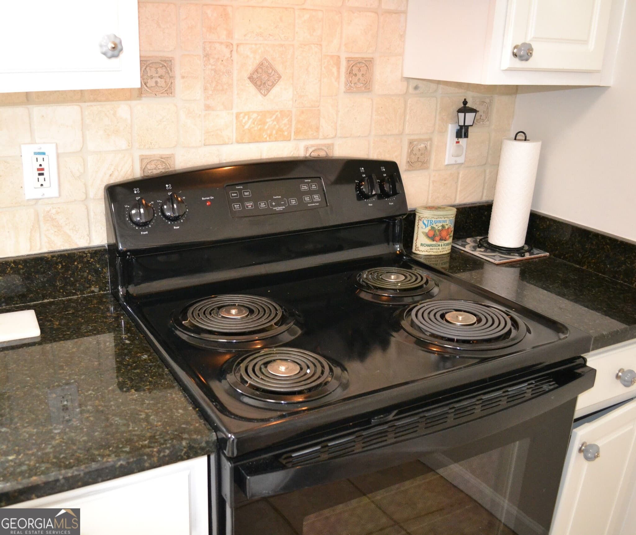 1 bedroom, 1 bathroom, 950 sq ft apartment for rent at 1467 Elders Mill Road, Senoia, GA 30276 for $1,350 a month — photo 10