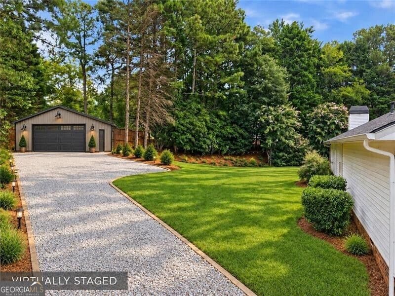 4 bedroom, 3.5 bathroom, 3,277 sq ft single family residence for sale at 5235 Lanton Circle, Gainesville, GA 30504 — photo 3