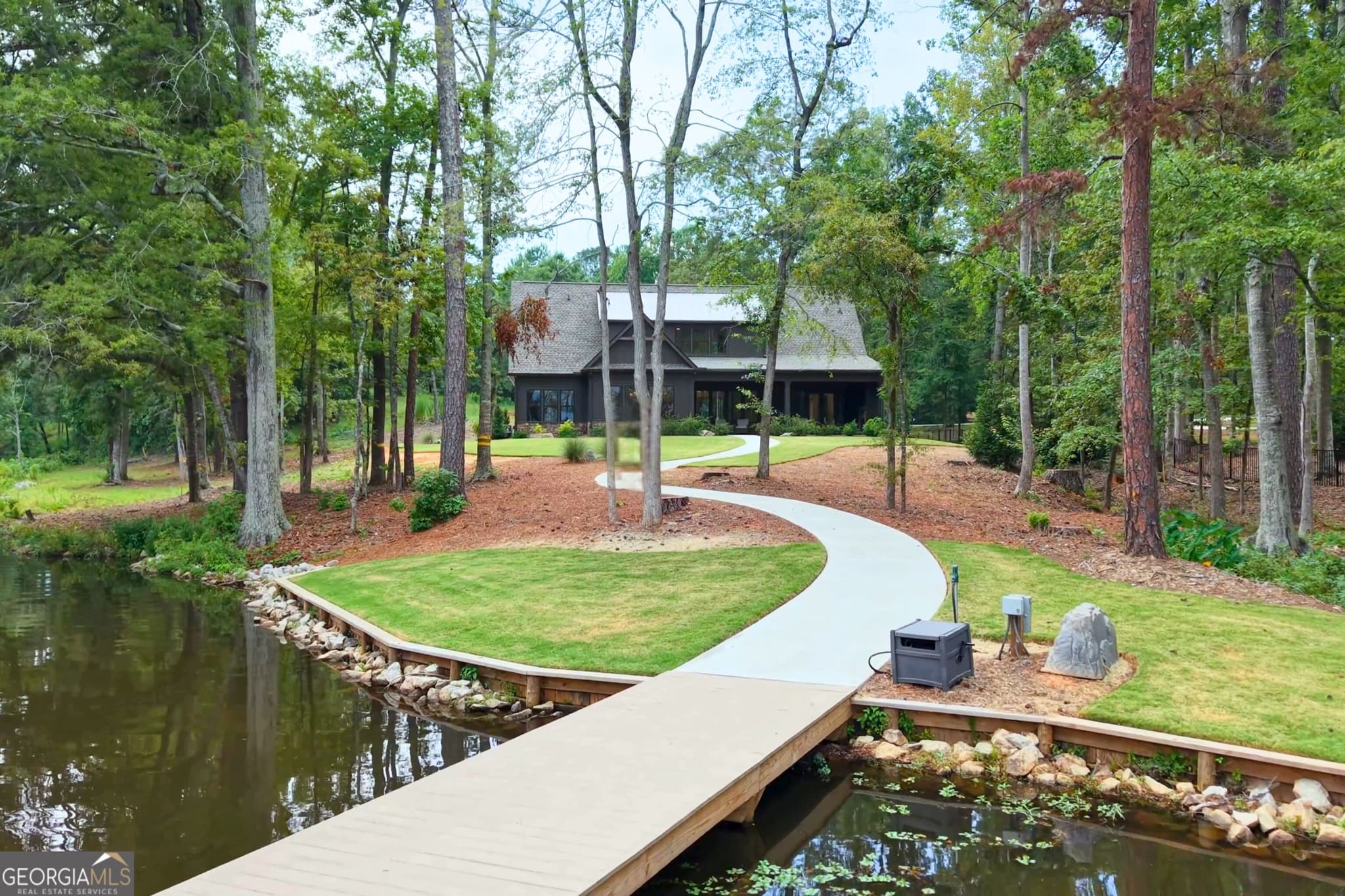5 bedroom, 4.5 bathroom, 3,640 sq ft single family residence for sale at 1731 Blue Springs Road, Buckhead, GA 30625 — photo 4