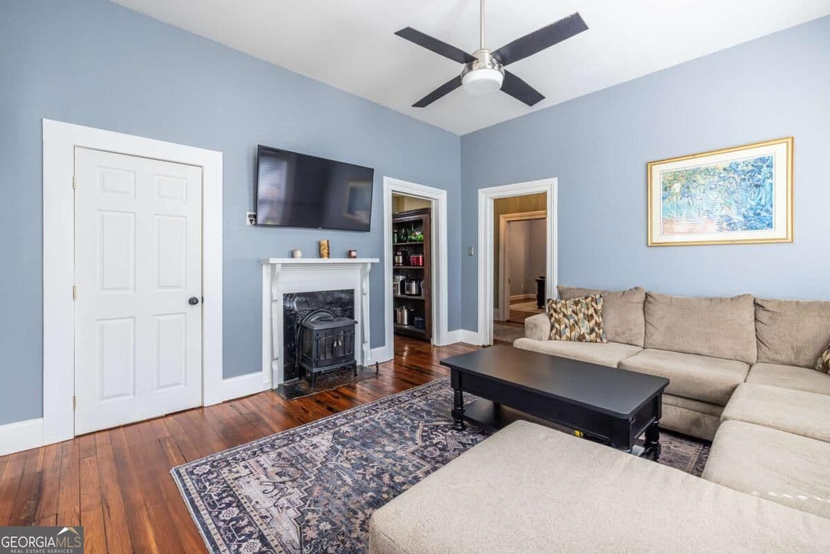 2 bedroom, 2 bathroom, 1,054 sq ft single family residence for sale at 852 Kirkwood Avenue, Atlanta, GA 30316 — photo 7