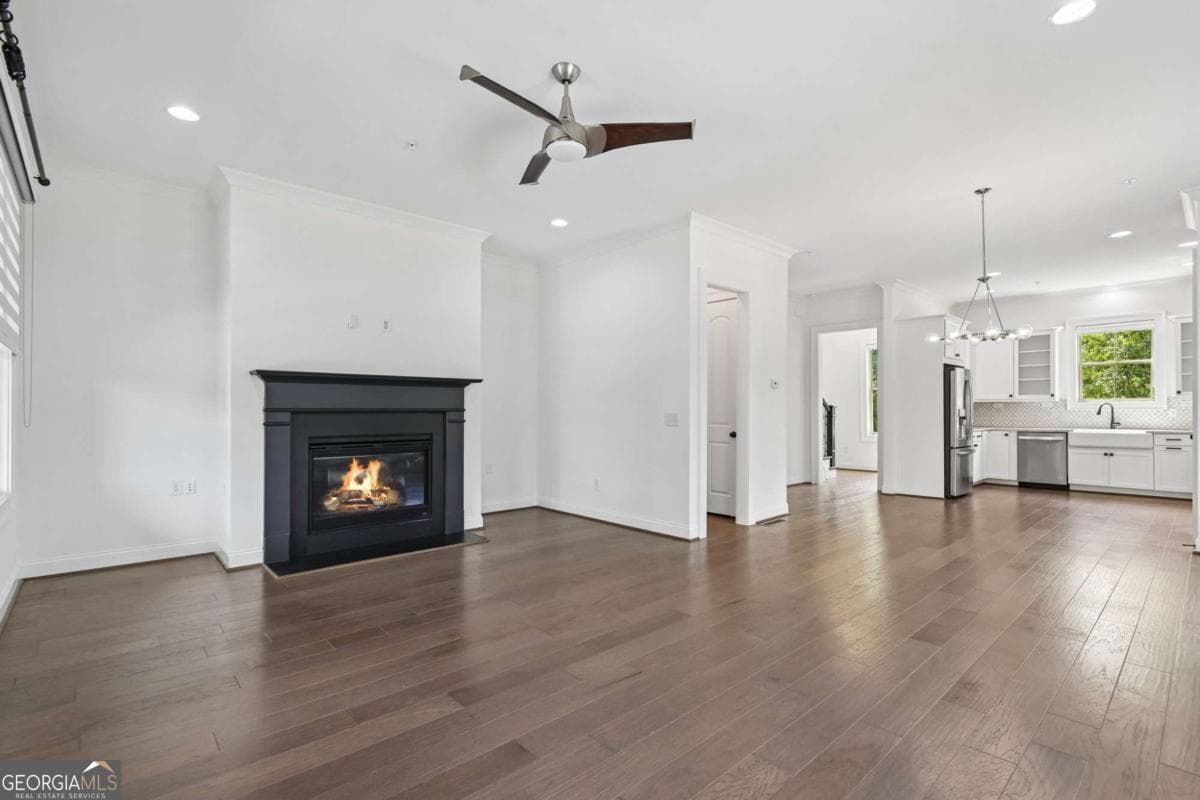 3 bedroom, 3.5 bathroom, 2,351 sq ft townhouse for sale at 2030 Forte Lane 31, Alpharetta, GA 30009 — photo 5