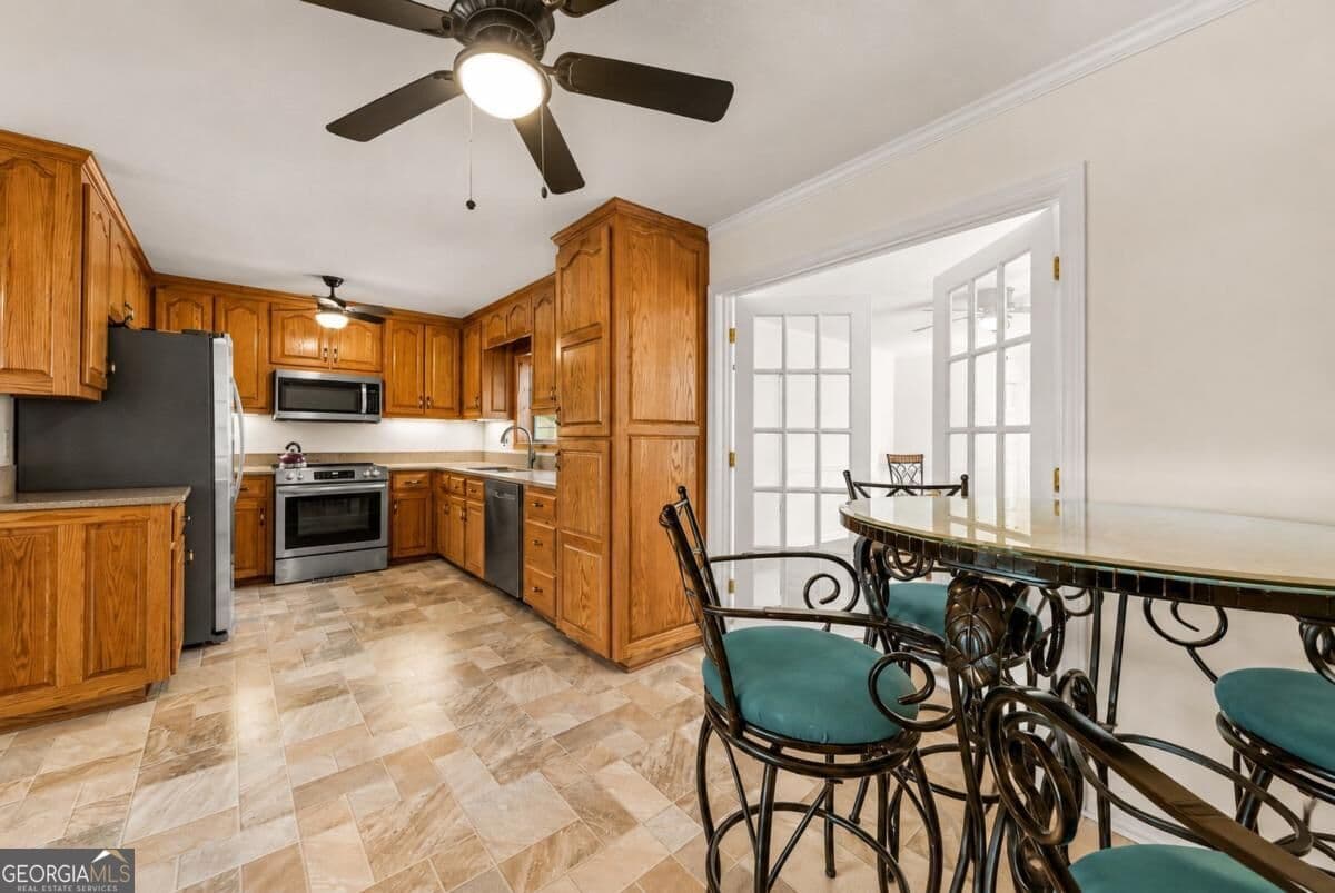 5 bedroom, 4 bathroom, 3,712 sq ft farm for sale at 1641 Flat Rock Road, Watkinsville, GA 30677 — photo 7