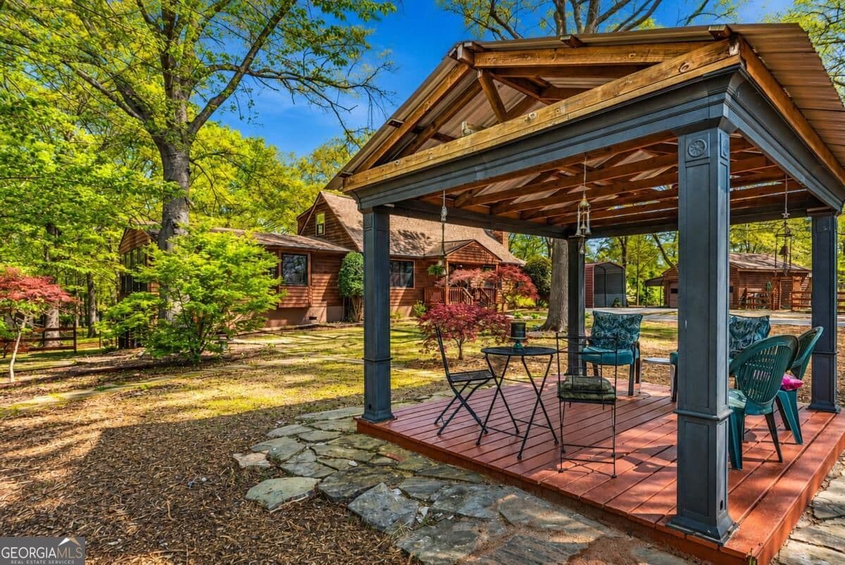 5 bedroom, 4 bathroom, 3,712 sq ft farm for sale at 1641 Flat Rock Road, Watkinsville, GA 30677 — photo 3
