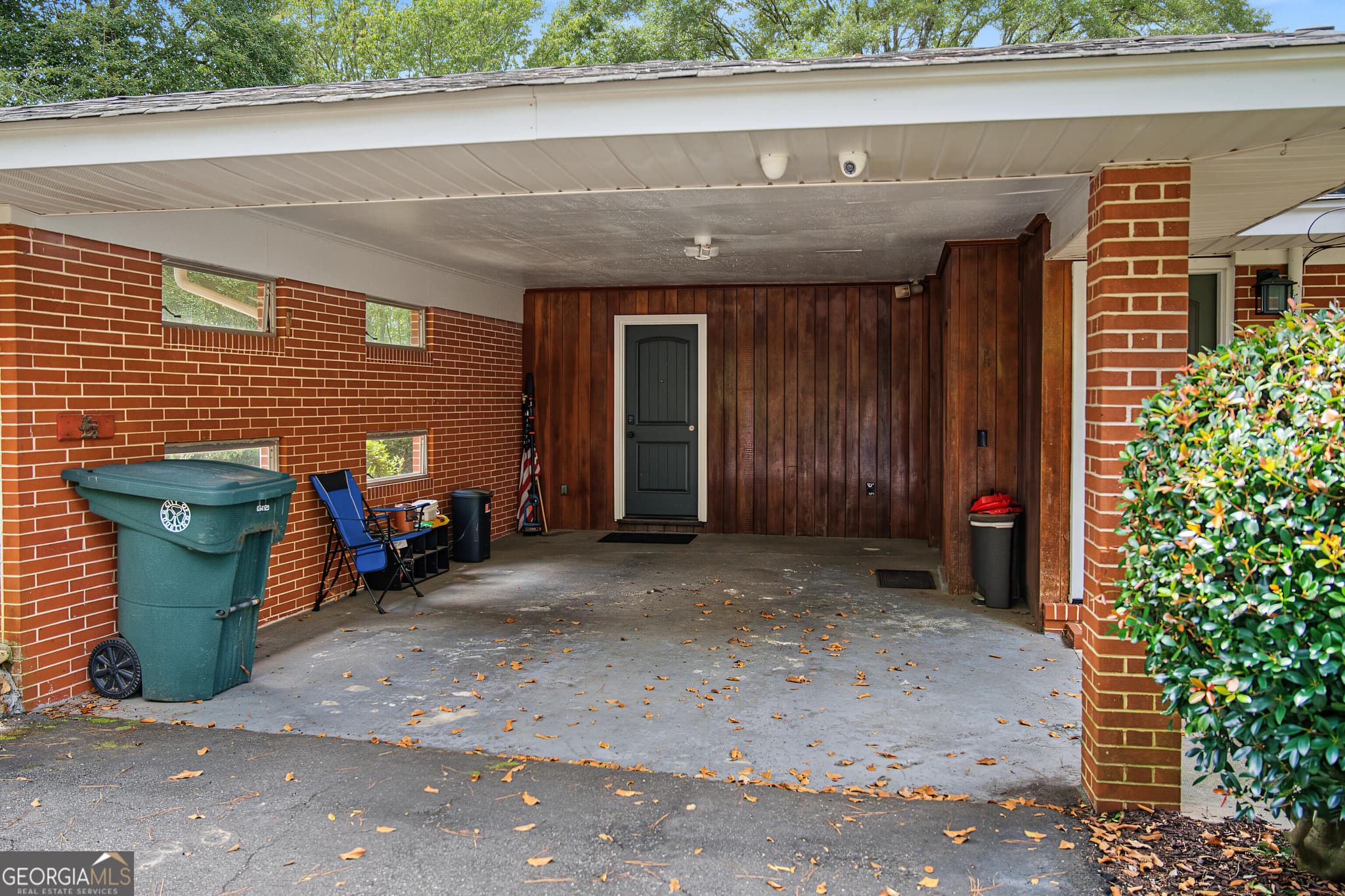 3 bedroom, 2.5 bathroom, 2,749 sq ft single family residence for sale at 531 Brookdale Drive, Dublin, GA 31021 — photo 3