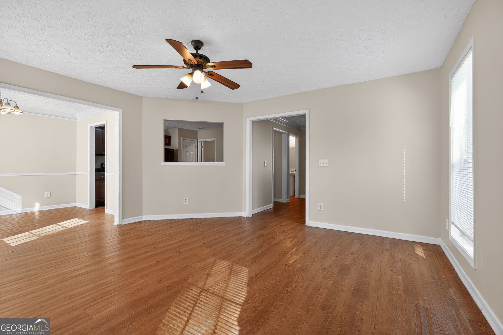 4 bedroom, 2.5 bathroom, 1,901 sq ft single family residence for sale at 3885 Riverside Parkway, Decatur, GA 30034 — photo 10