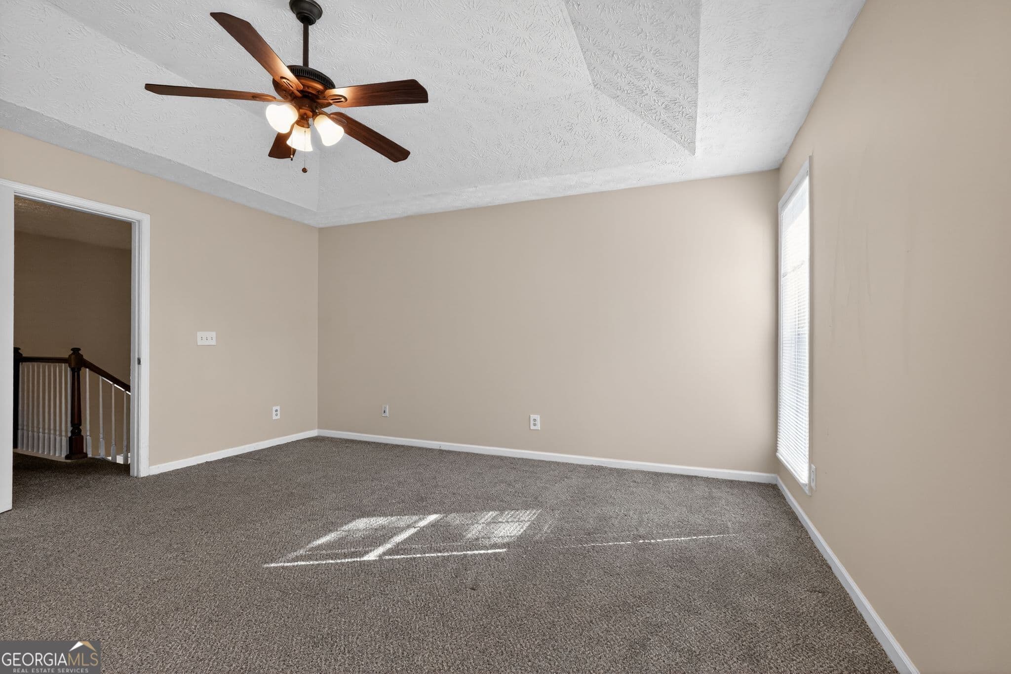 4 bedroom, 2.5 bathroom, 1,901 sq ft single family residence for sale at 3885 Riverside Parkway, Decatur, GA 30034 — photo 8