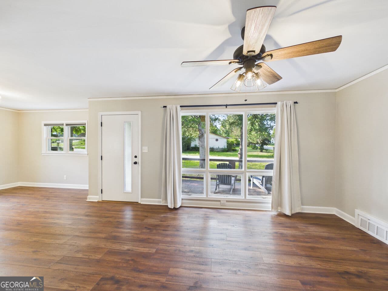 3 bedroom, 1.5 bathroom, 1,244 sq ft single family residence for sale at 1501 55th Street, Columbus, GA 31904 — photo 7